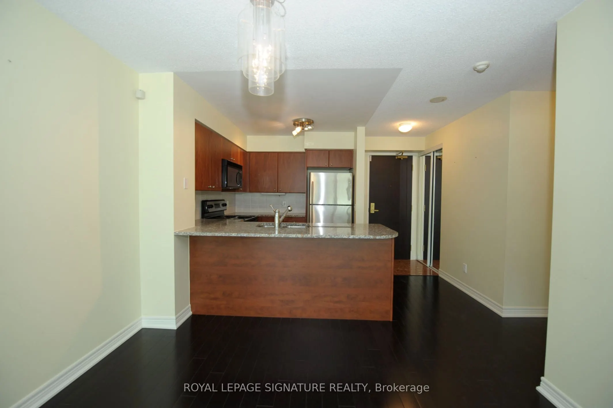 30 Grand Trunk Crescent, #509