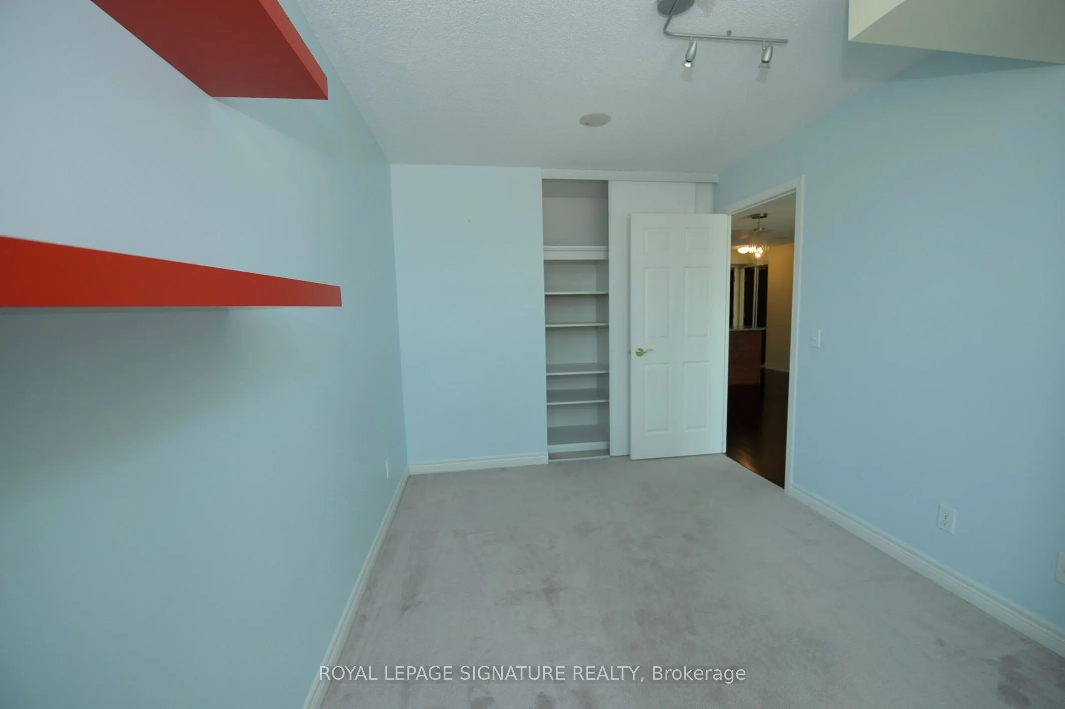 30 Grand Trunk Crescent, #509