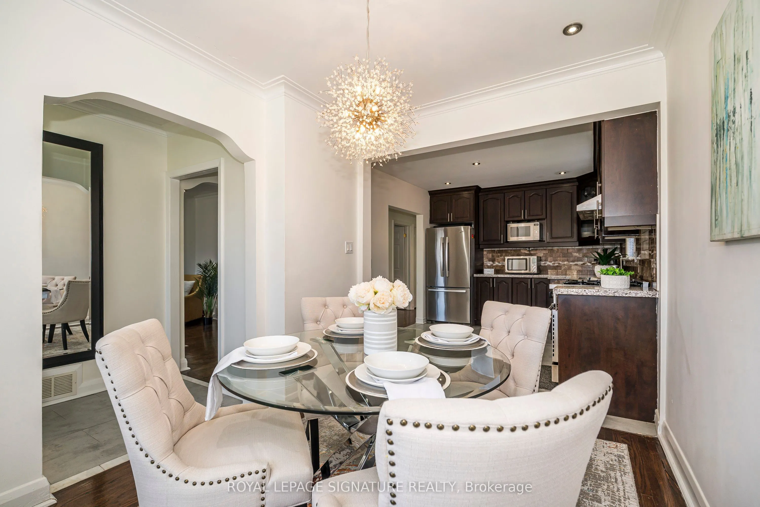 136 Regina Avenue
