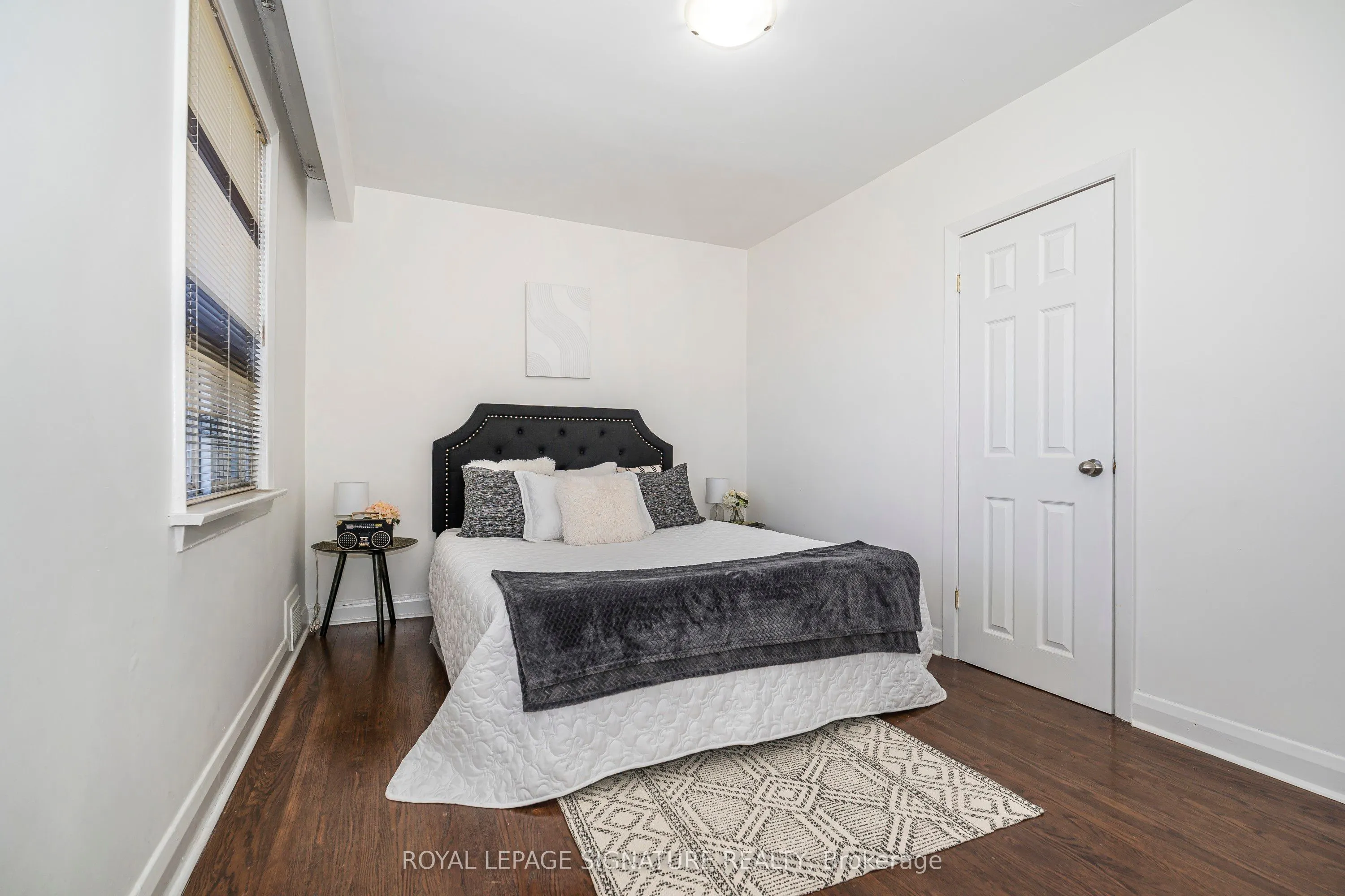 136 Regina Avenue