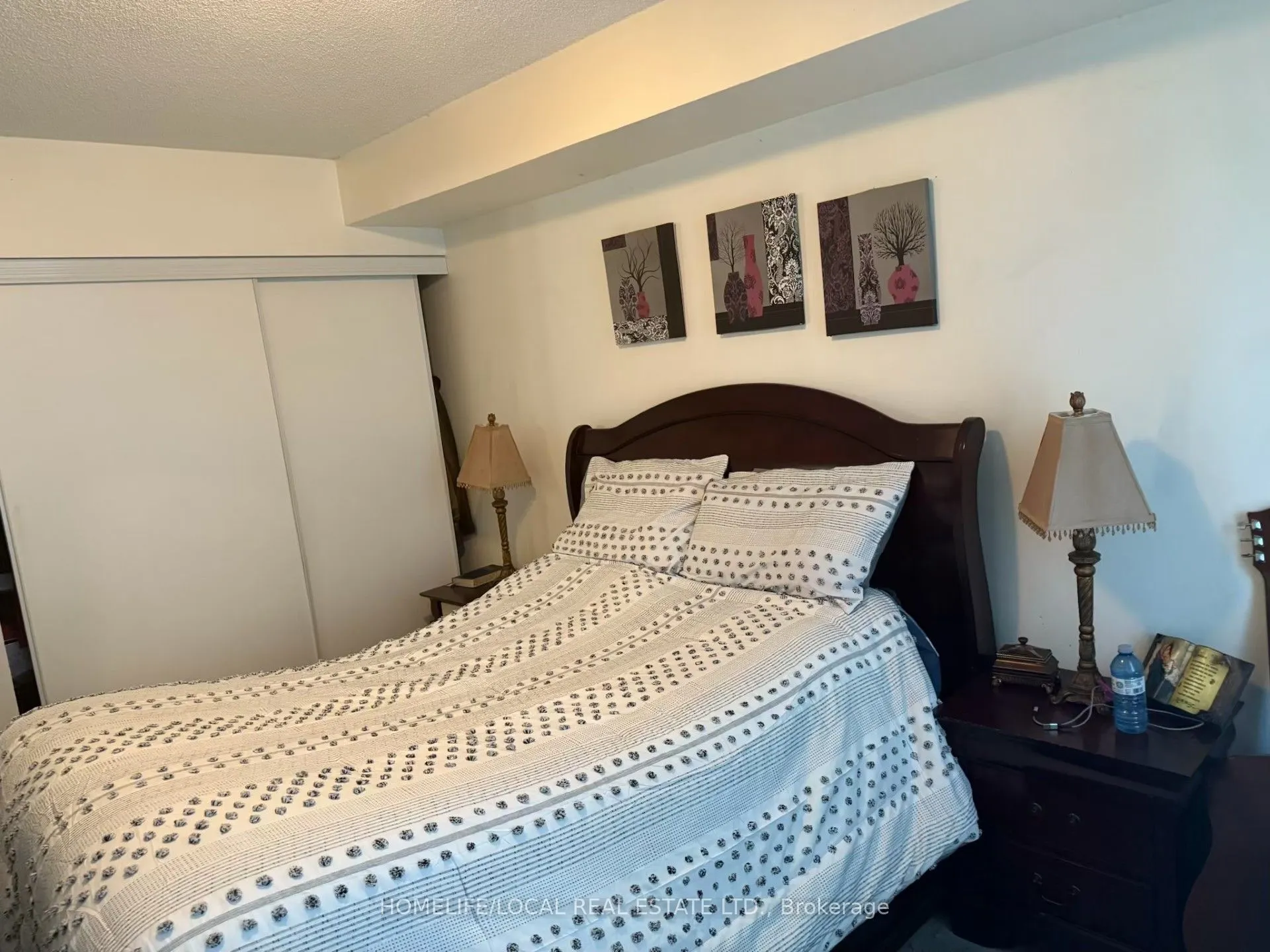 1369 Bloor Street W, #316