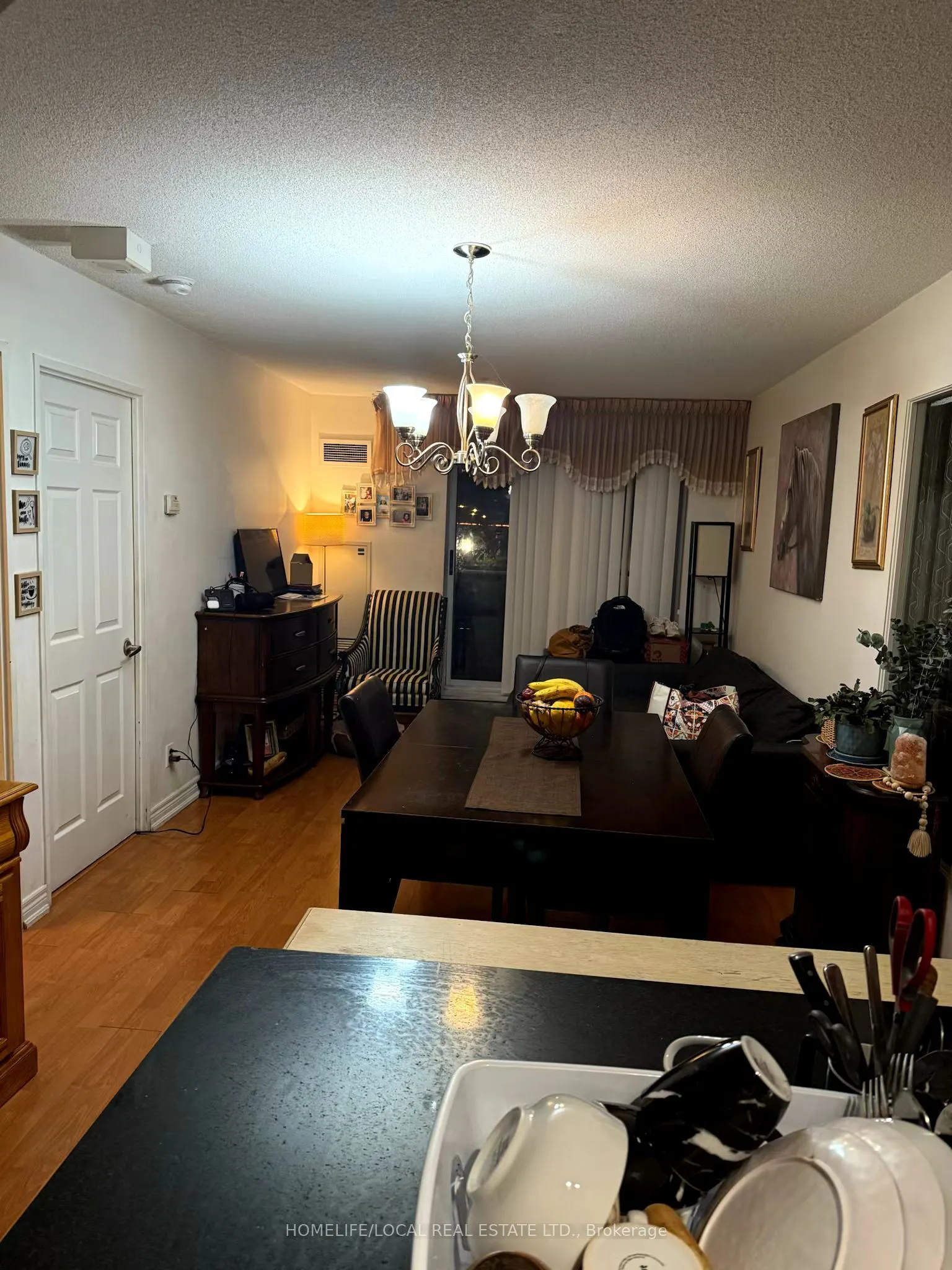 1369 Bloor Street W, #316