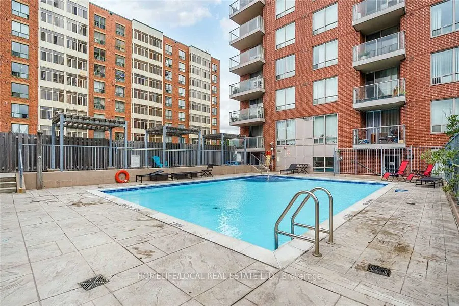 1369 Bloor Street W, #316