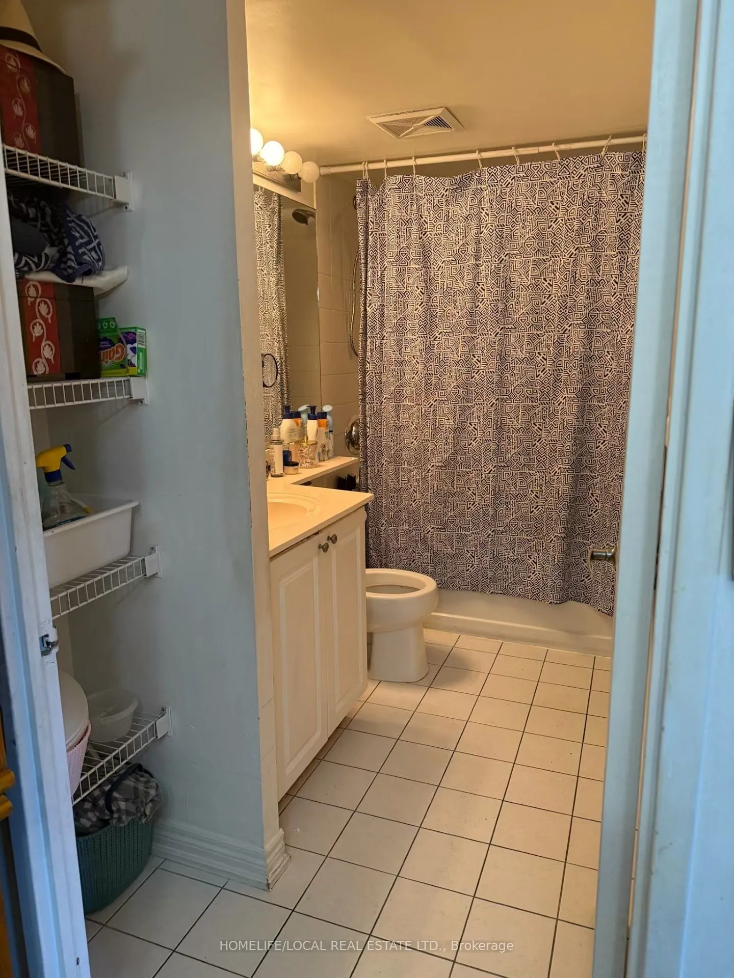 1369 Bloor Street W, #316