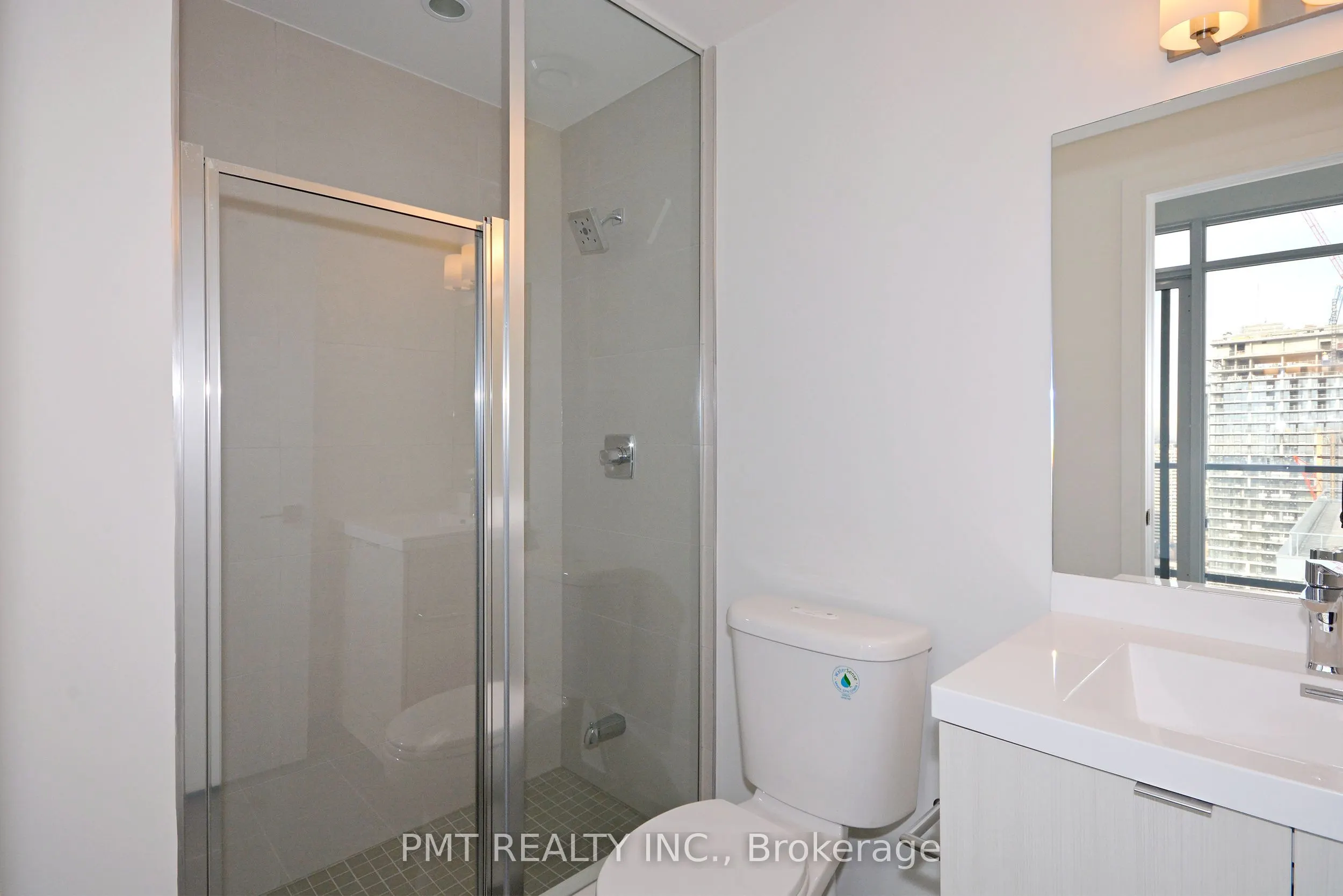 89 McGill Street, #Ph05