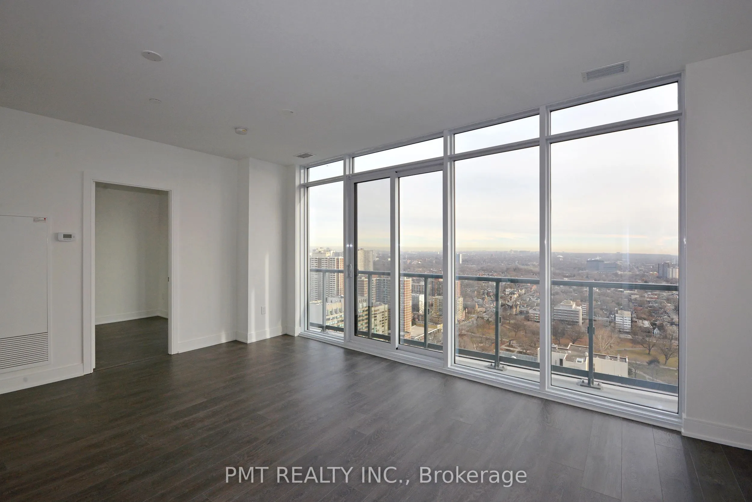 89 McGill Street, #Ph05