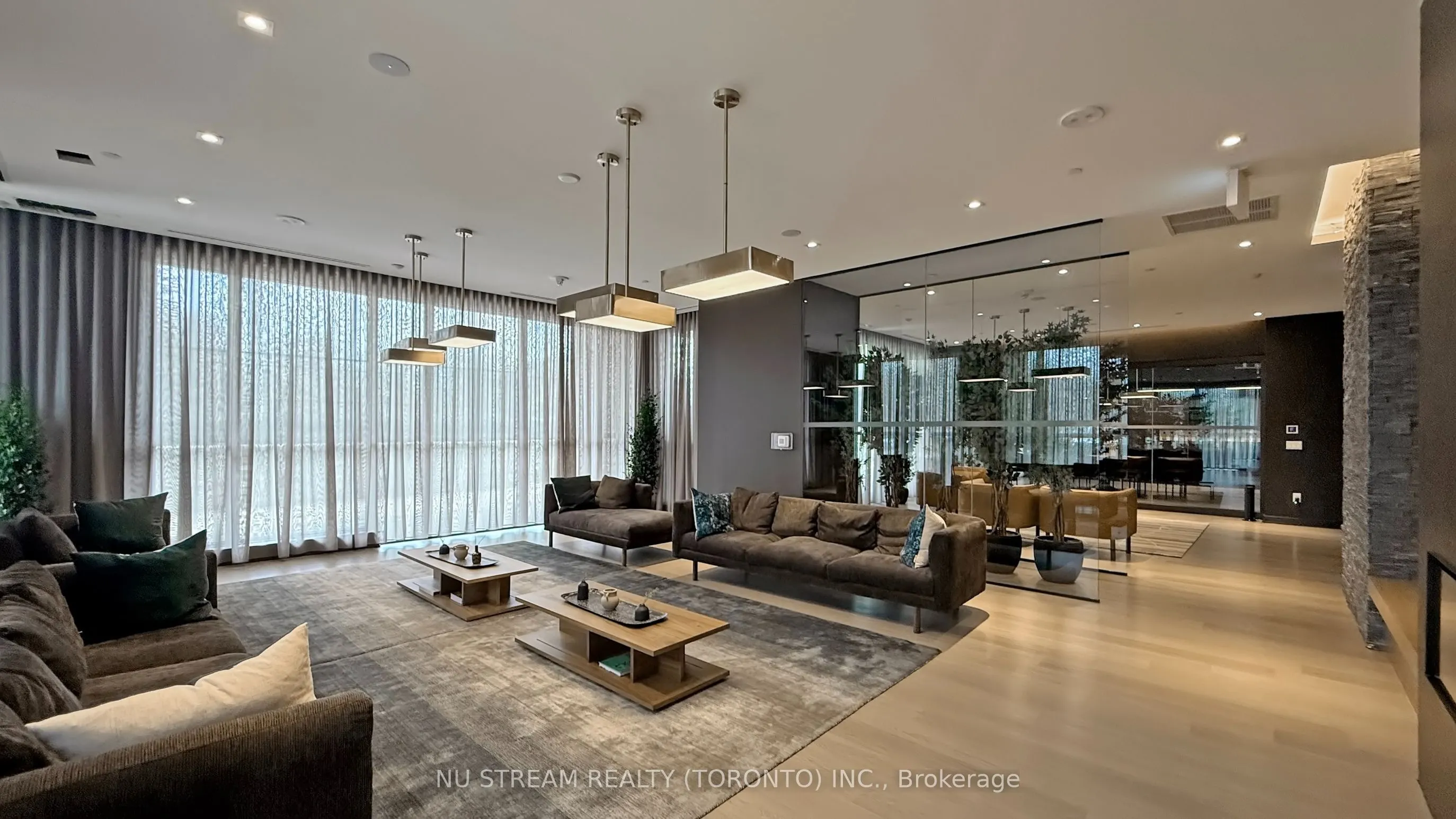 10 Deerlick Court, #2207