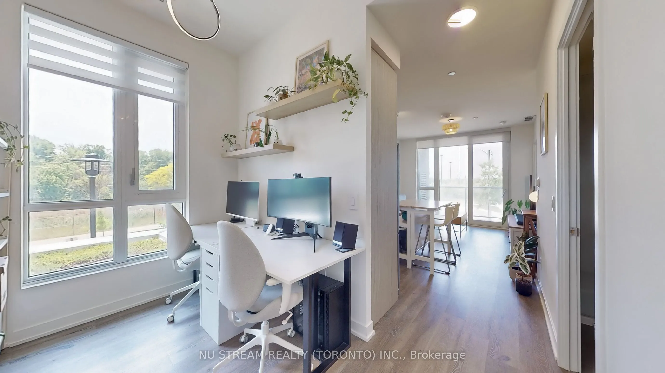10 Deerlick Court, #2207