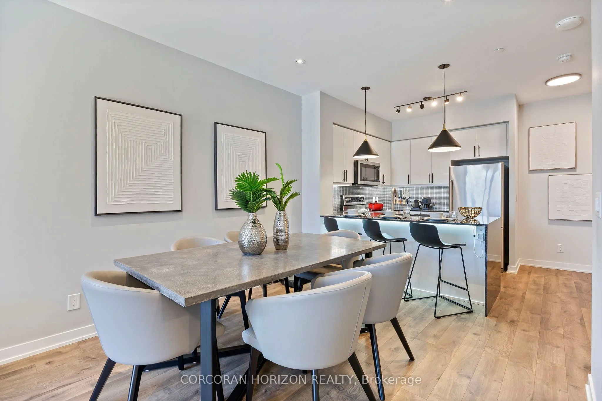 70 Lanark Avenue, #3