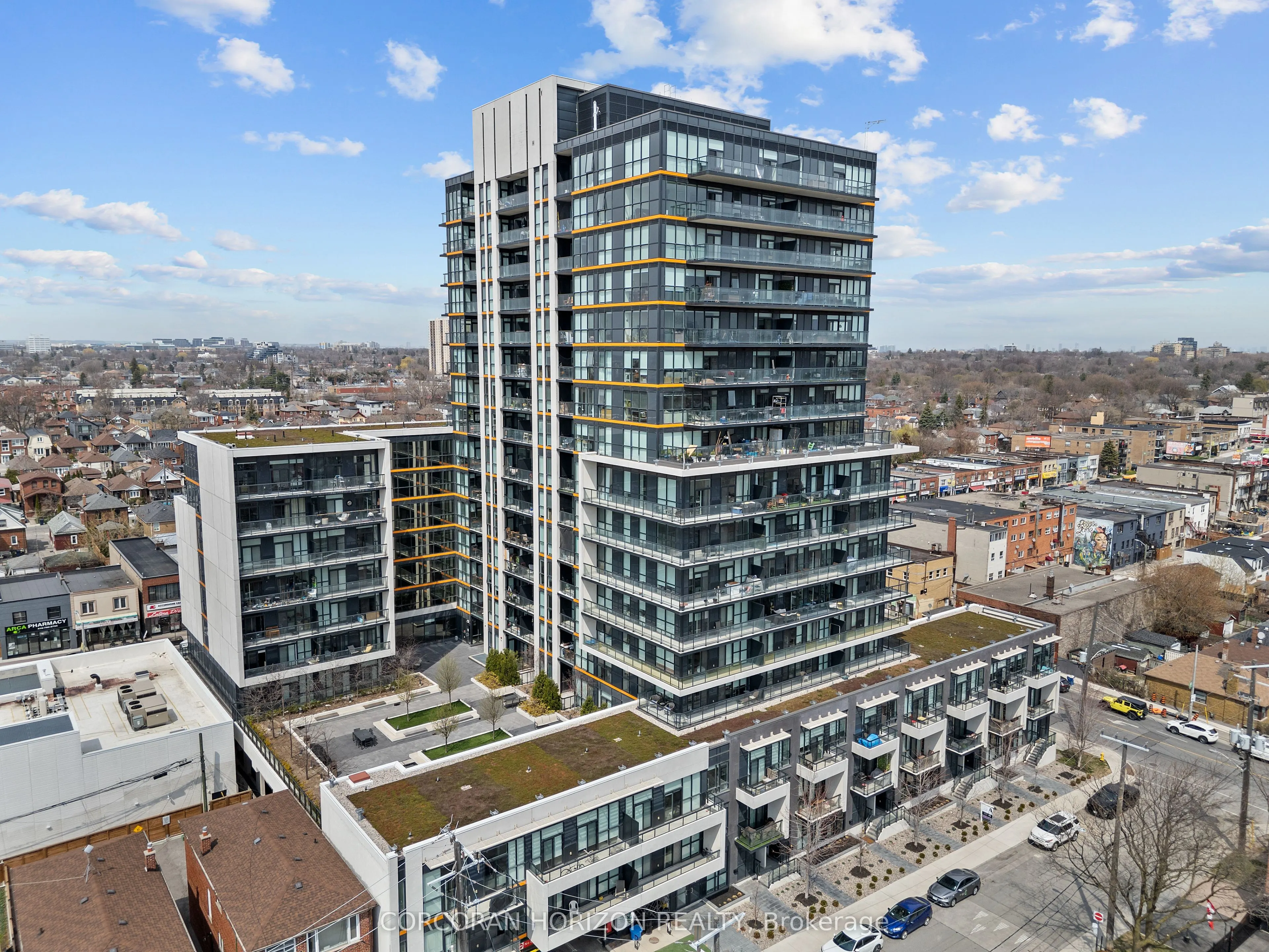70 Lanark Avenue, #3