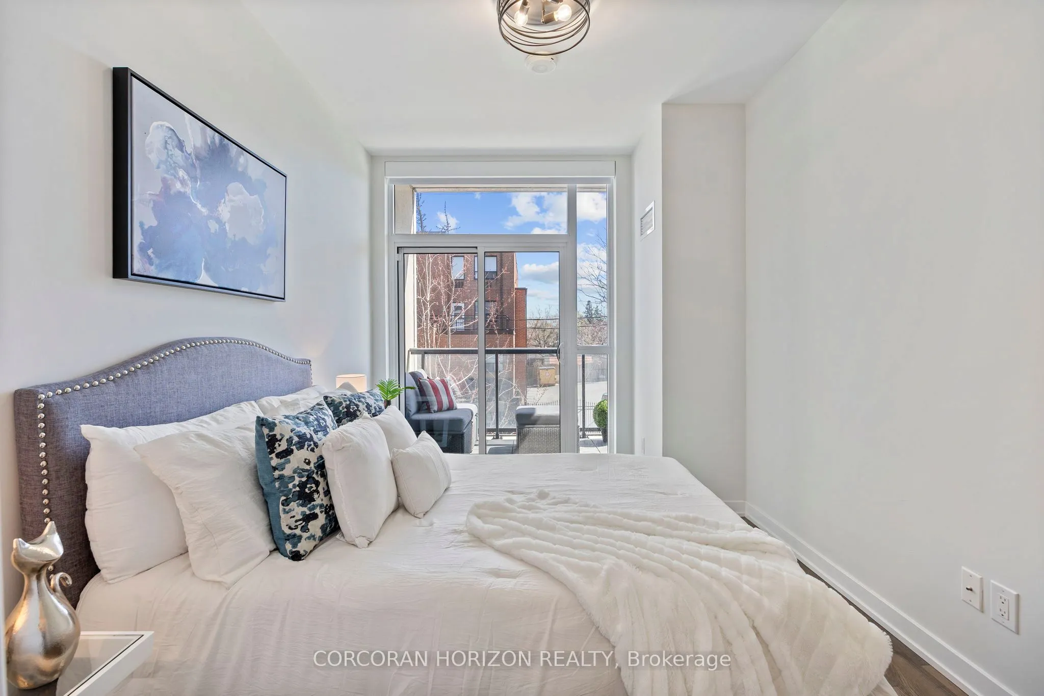 70 Lanark Avenue, #3