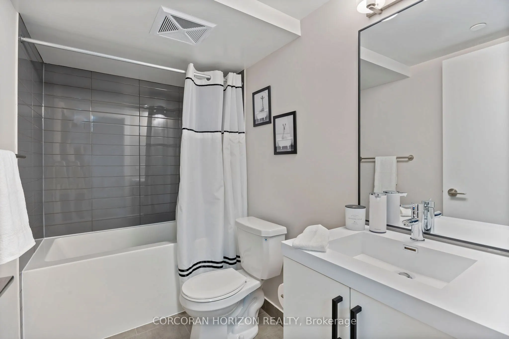 70 Lanark Avenue, #3