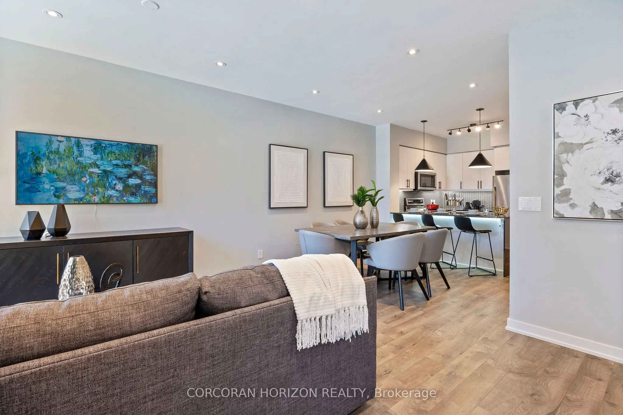 70 Lanark Avenue, #3