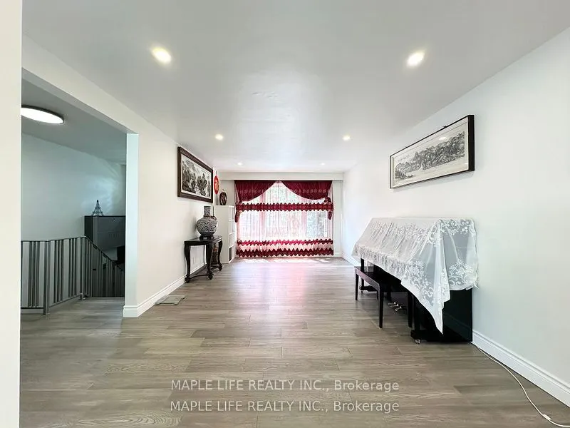 92 Rameau Drive