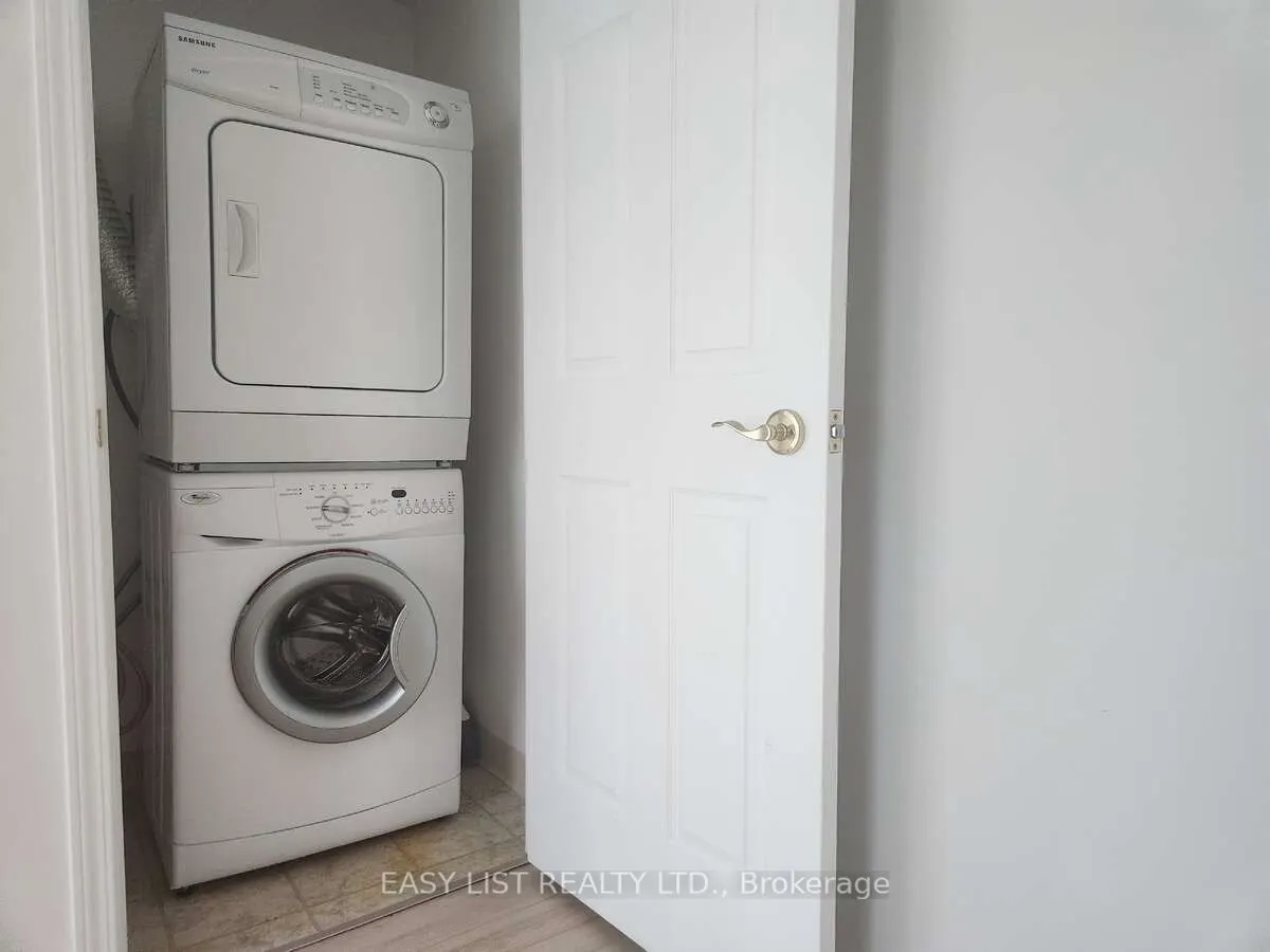 51 Lower Simcoe Street, #1501