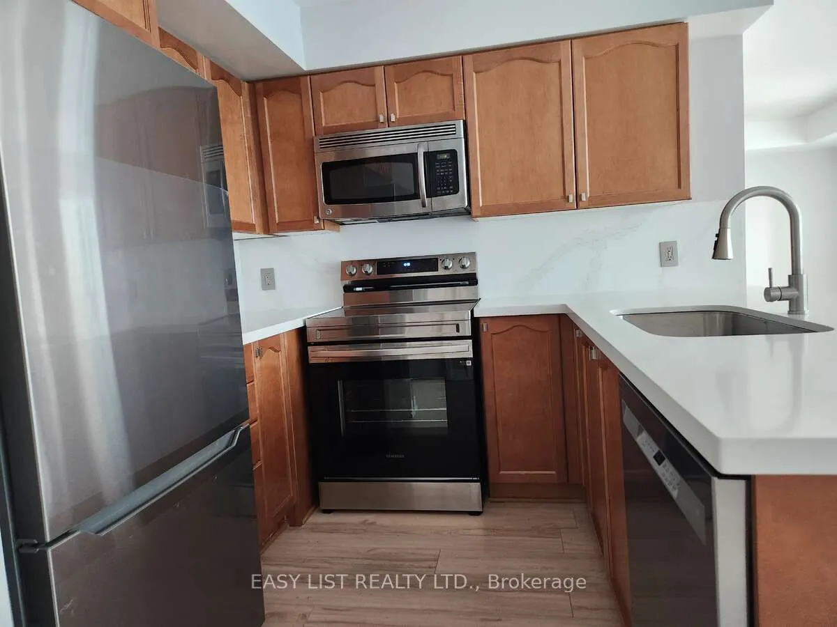 51 Lower Simcoe Street, #1501