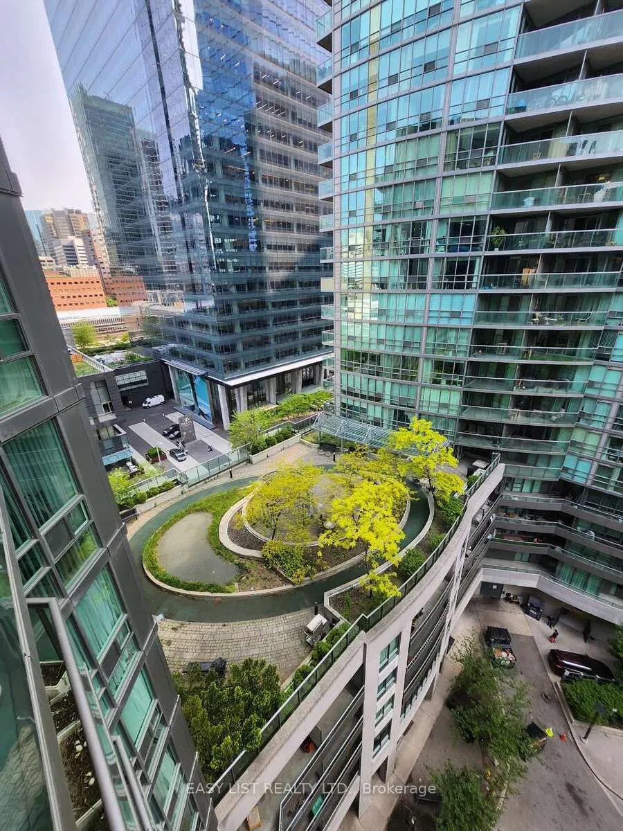 51 Lower Simcoe Street, #1501
