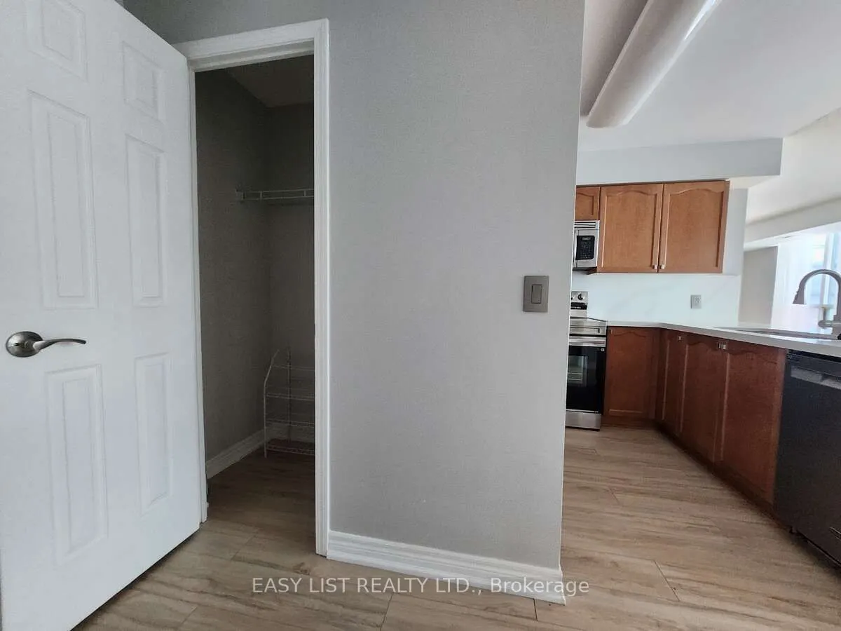 51 Lower Simcoe Street, #1501