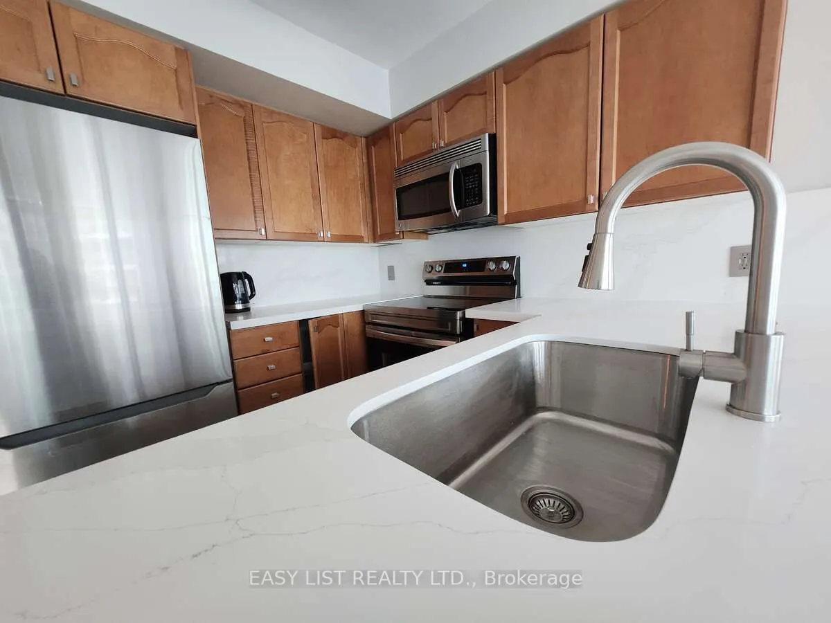 51 Lower Simcoe Street, #1501