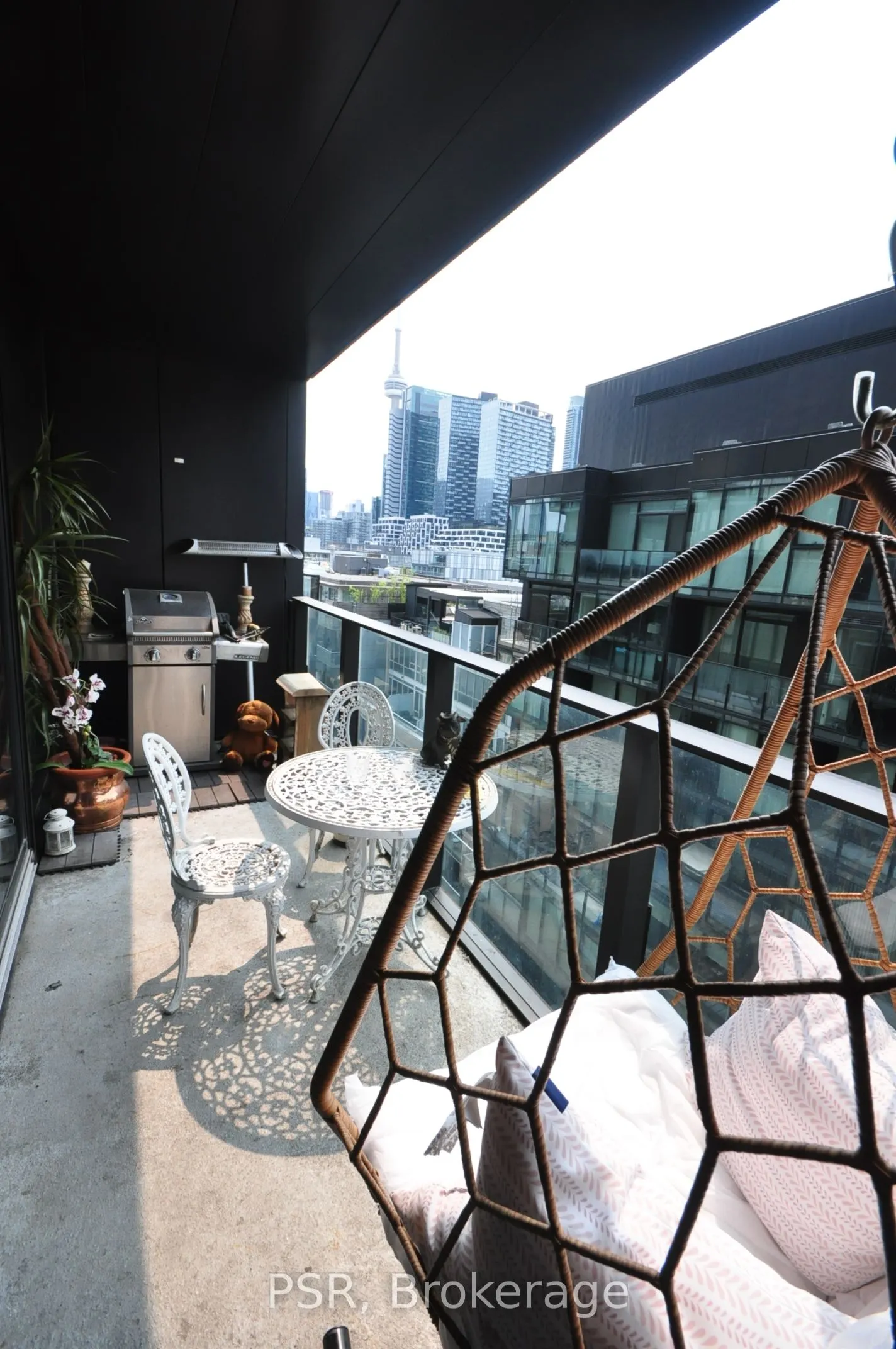 629 King Street W, #1009