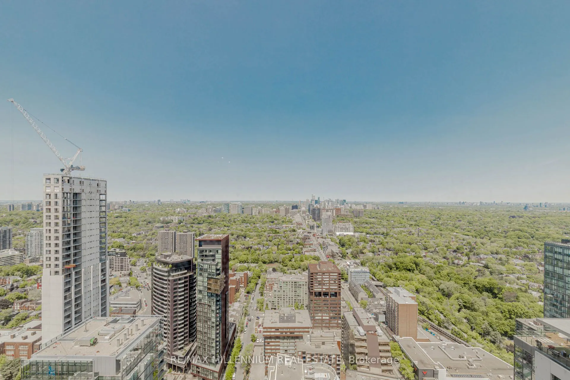 11 Yorkville Avenue, #4103