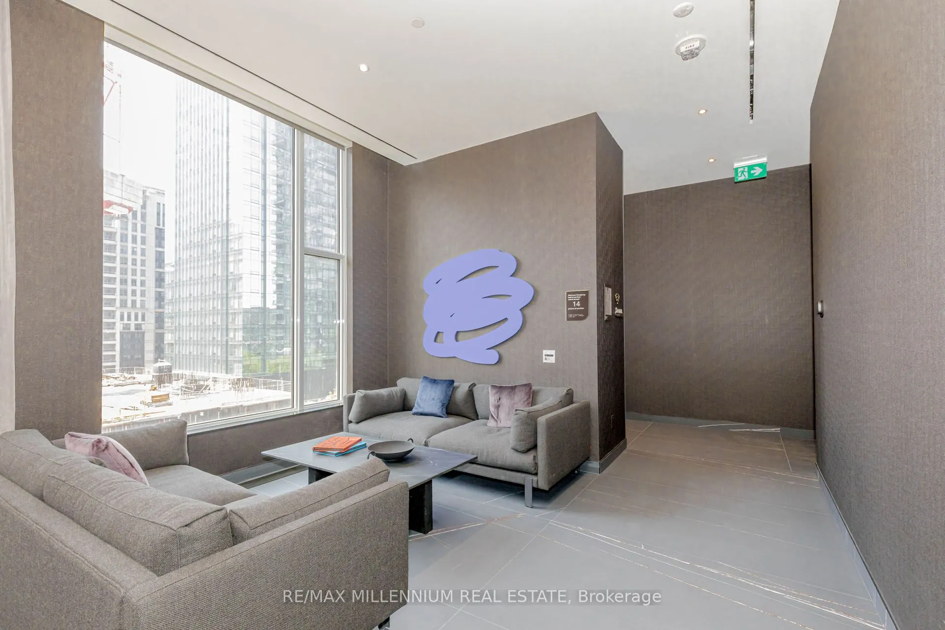 11 Yorkville Avenue, #4103
