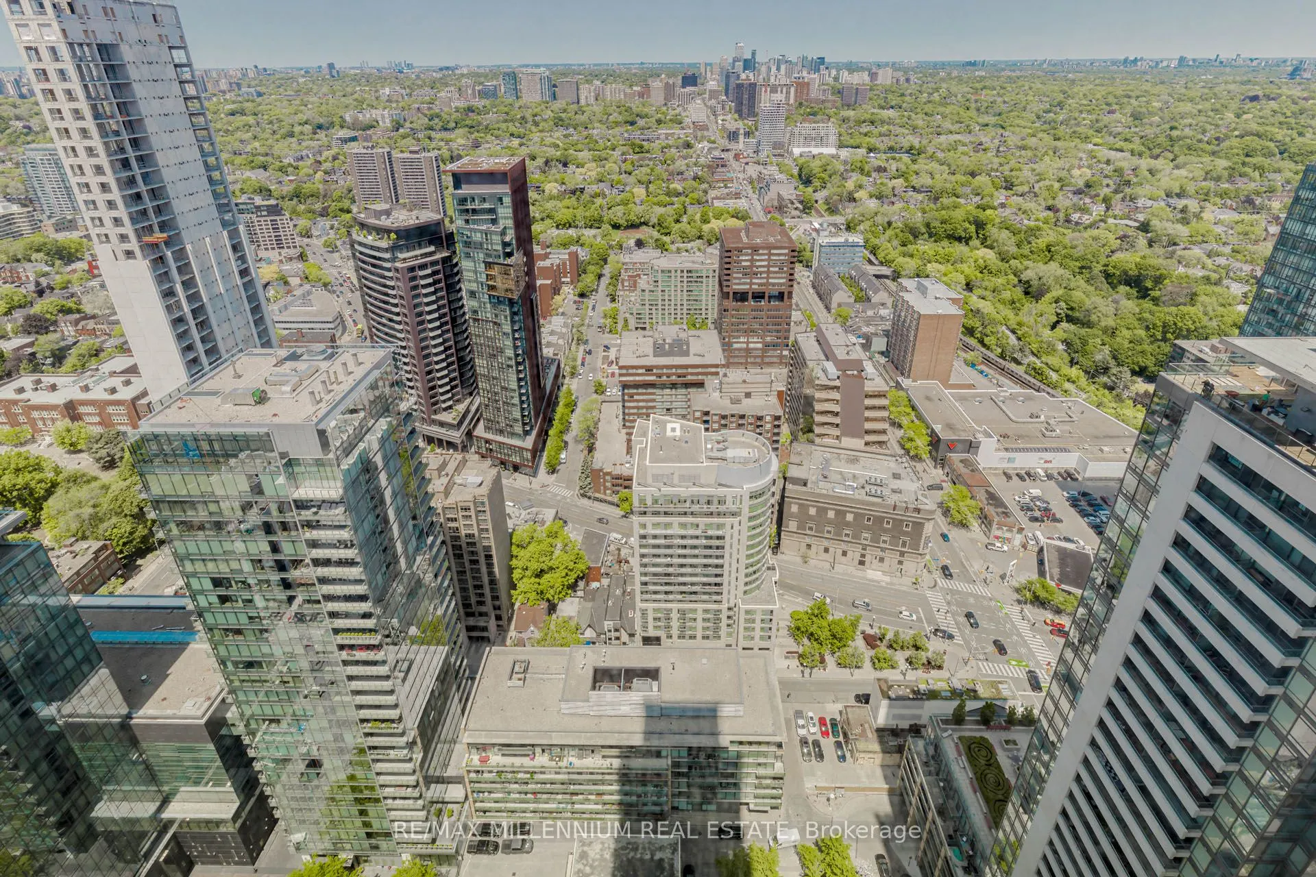 11 Yorkville Avenue, #4103