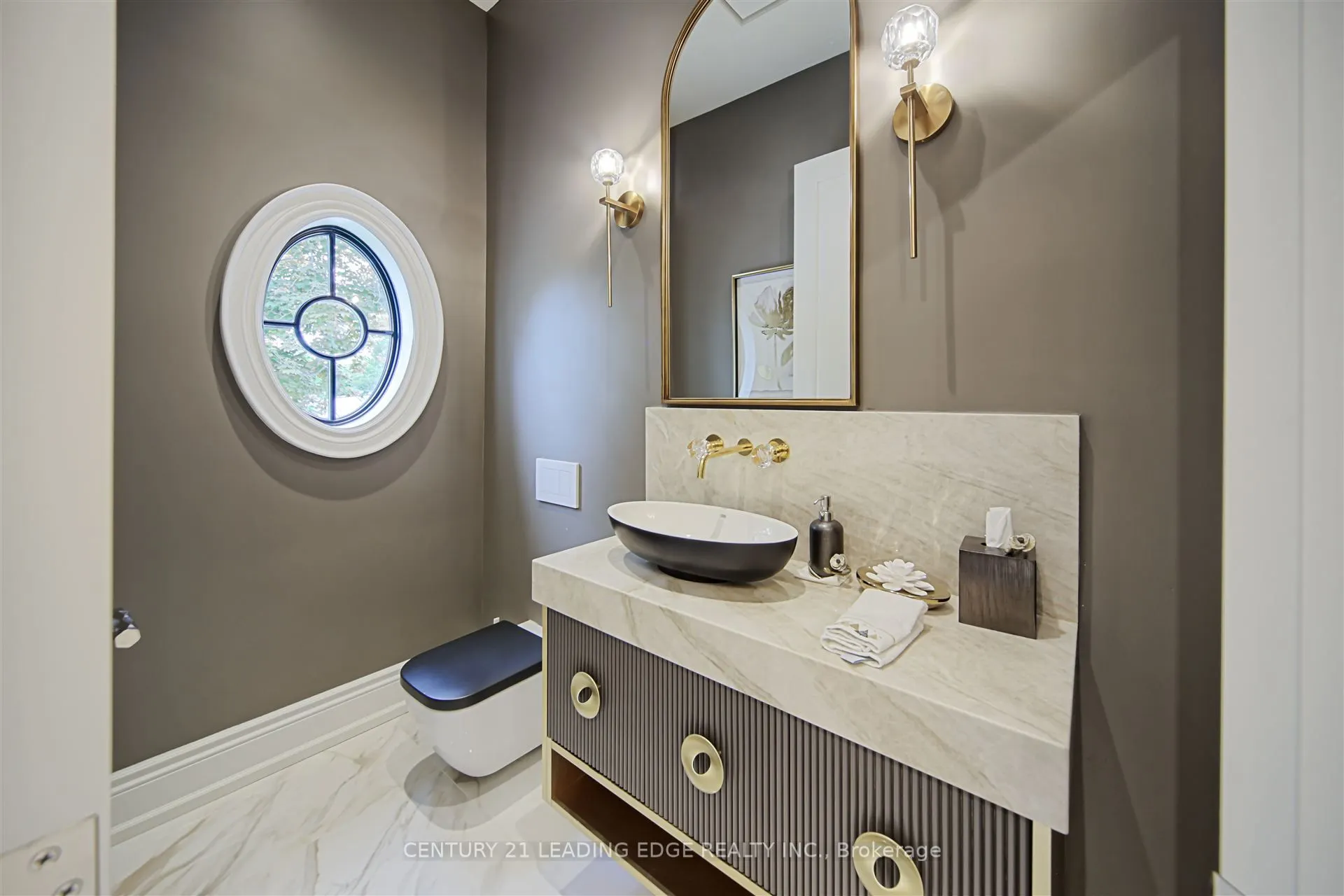 9 Sandpiper Court
