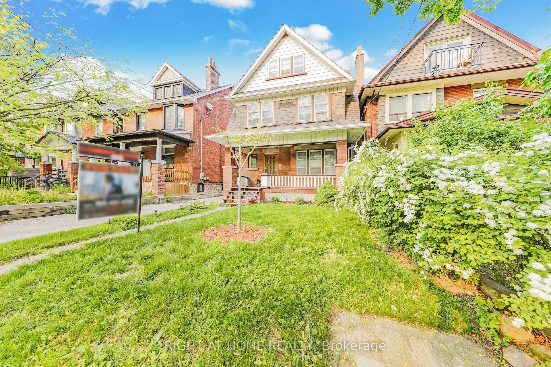 67 Oakwood Avenue