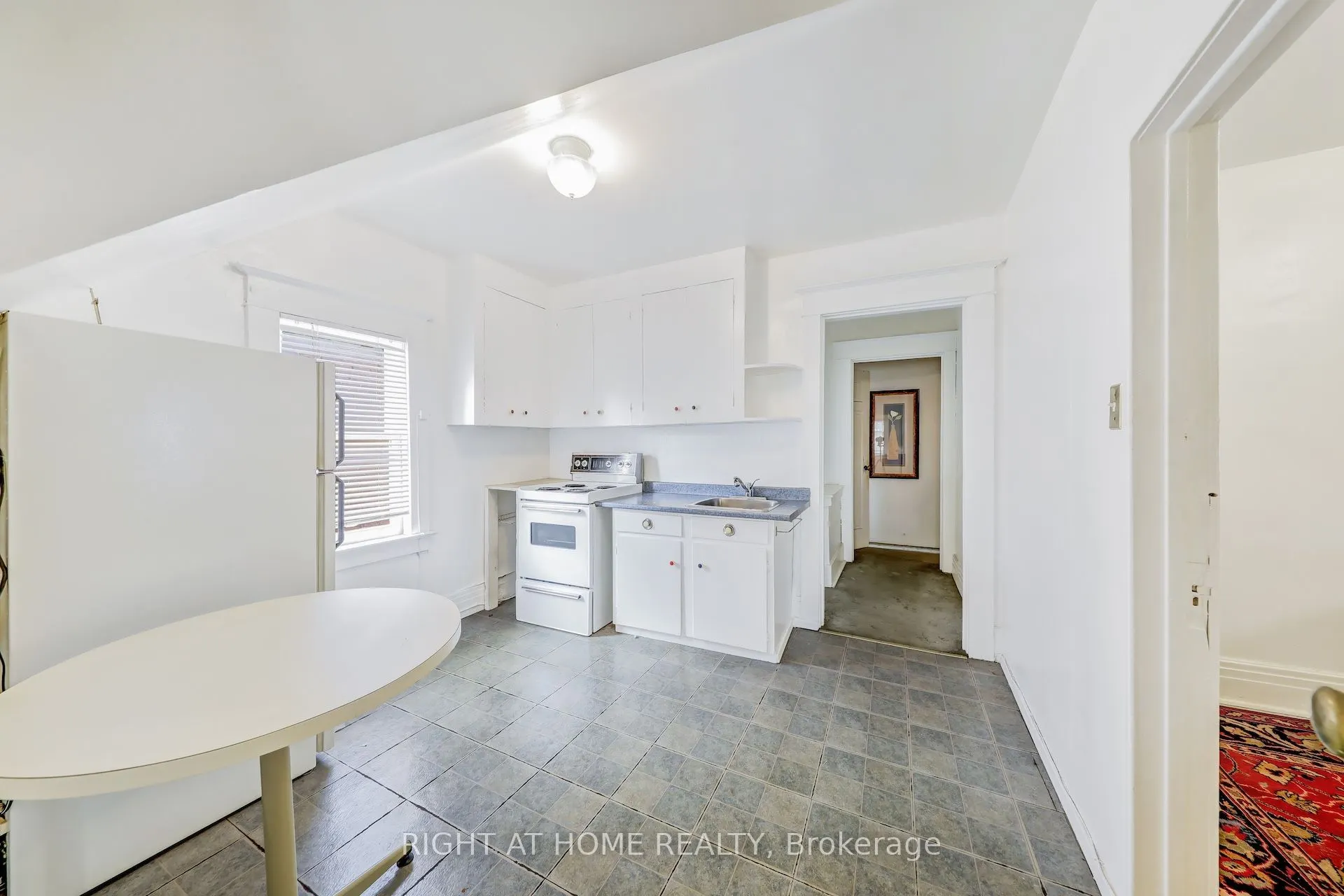 67 Oakwood Avenue