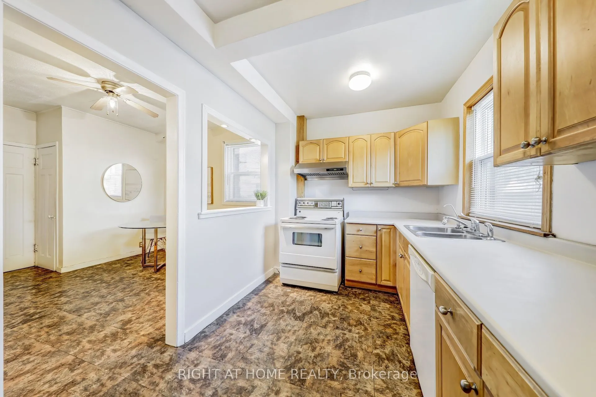67 Oakwood Avenue