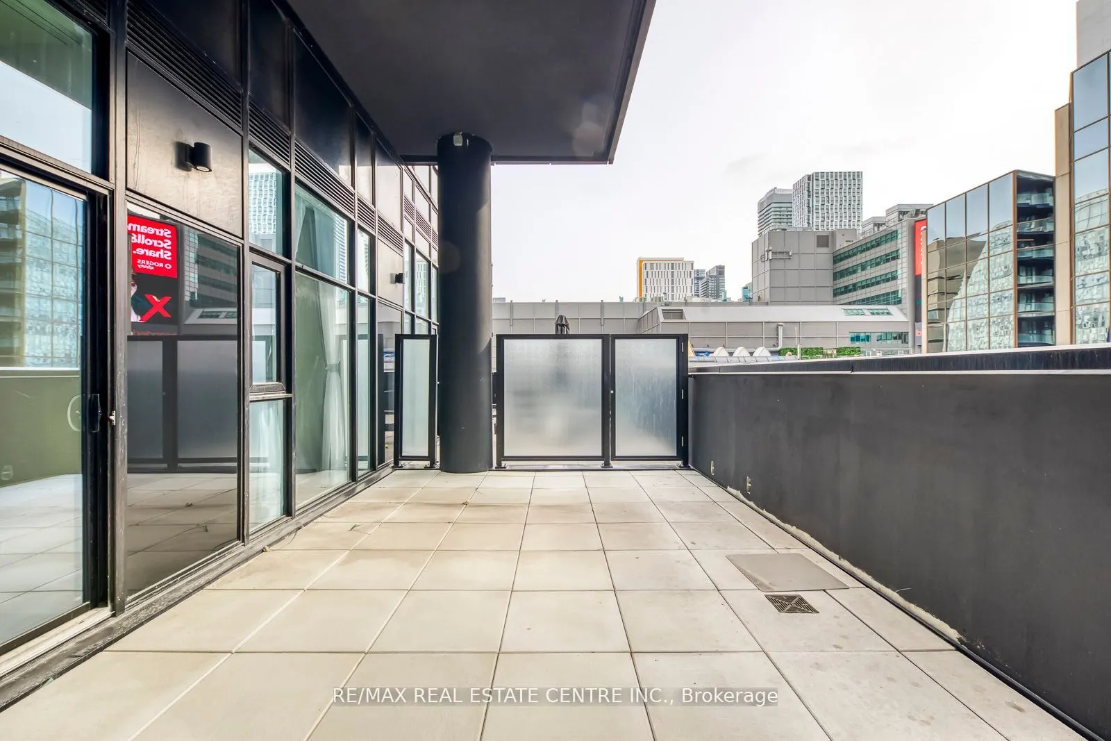 20 Edward Street, #406