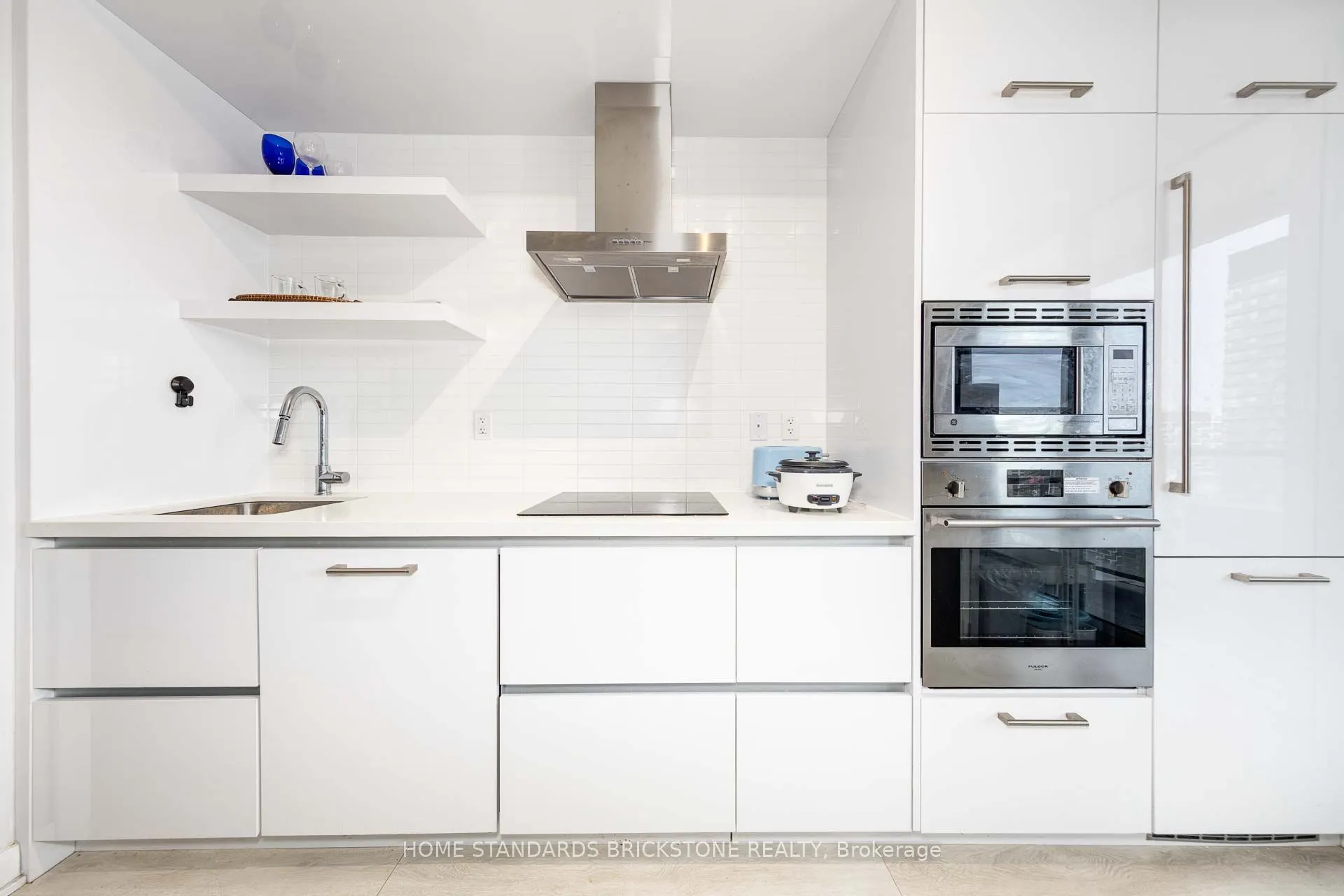 2221 Yonge Street, #3511