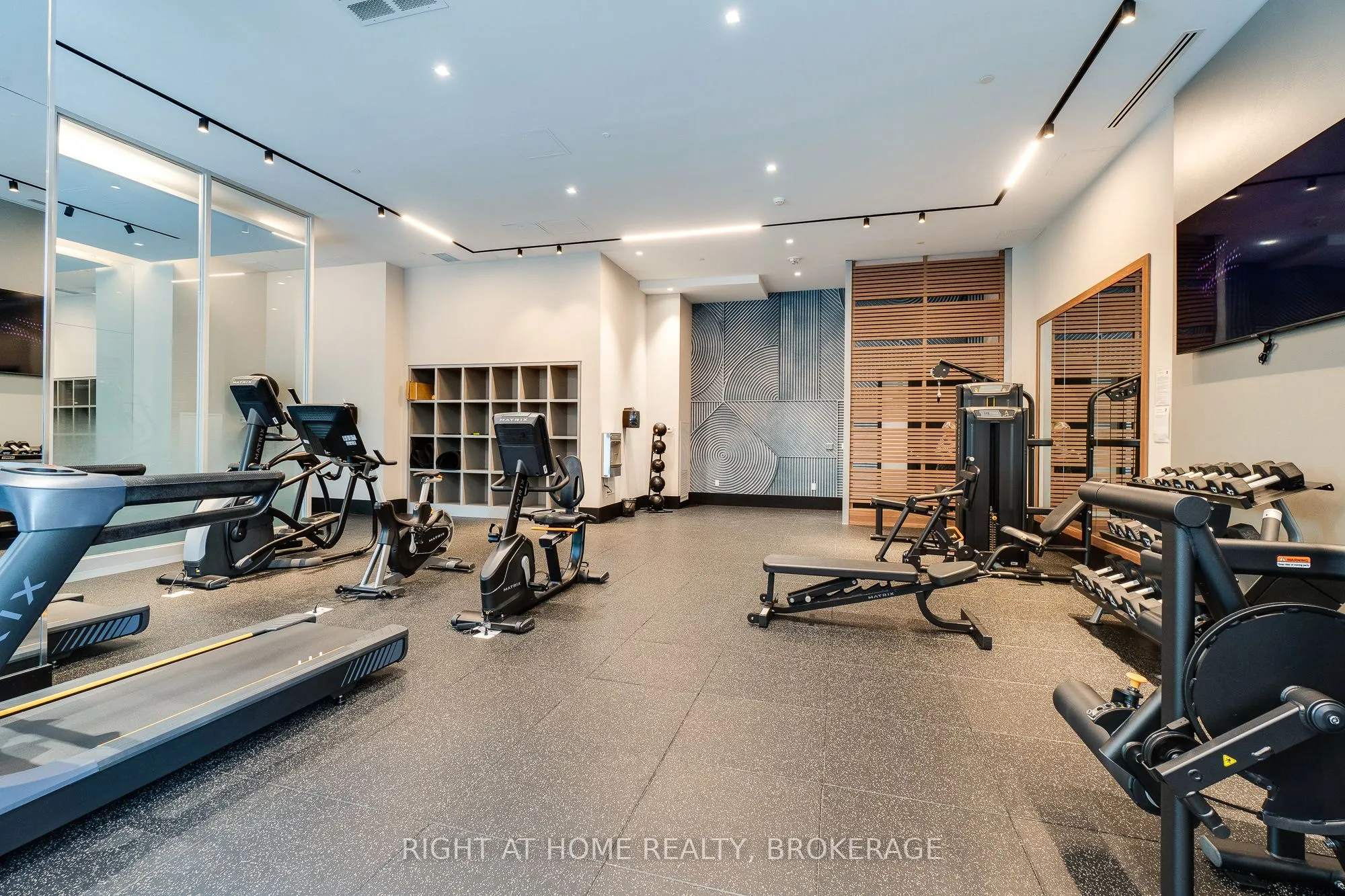 250 Lawrence Avenue W, #724
