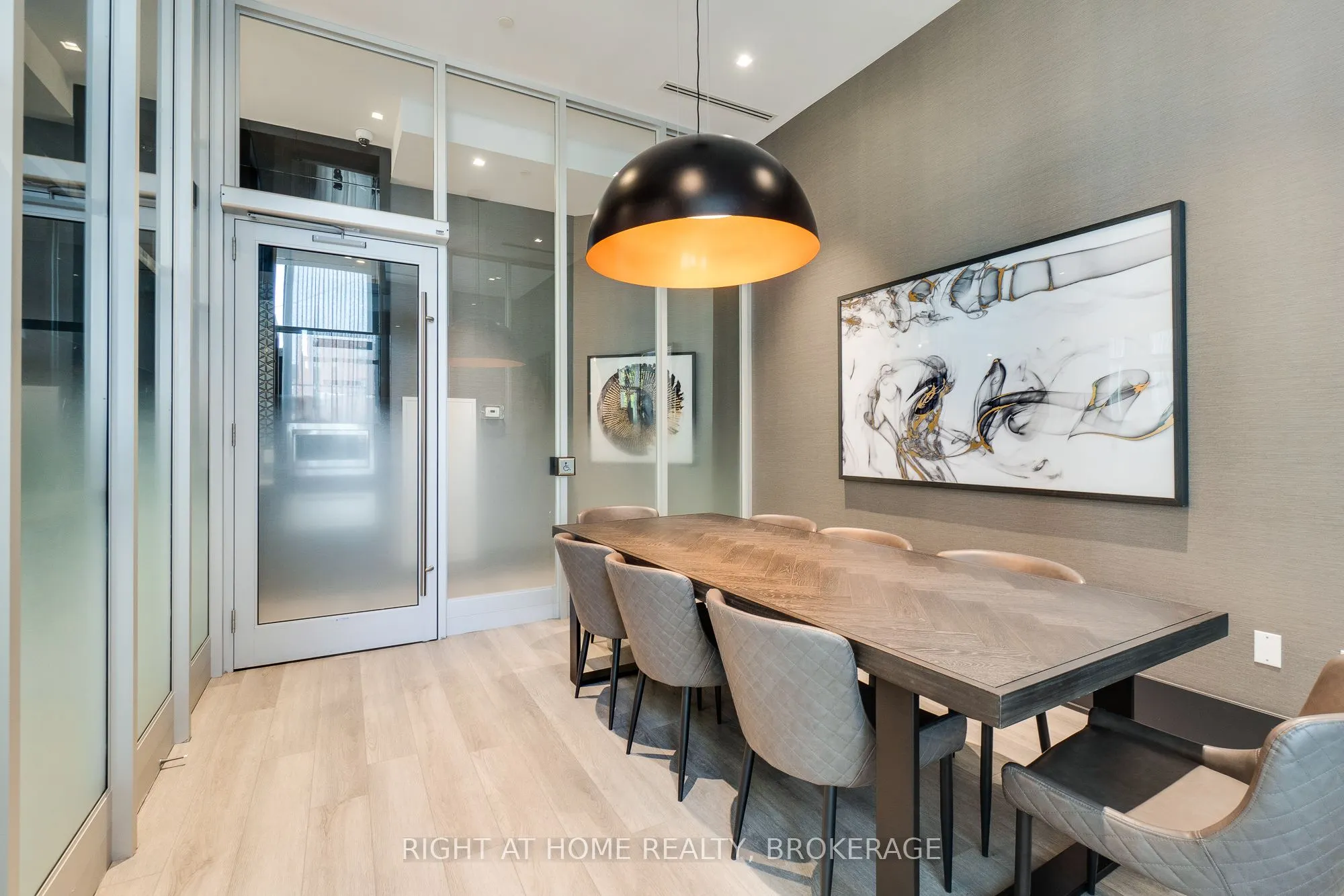 250 Lawrence Avenue W, #724