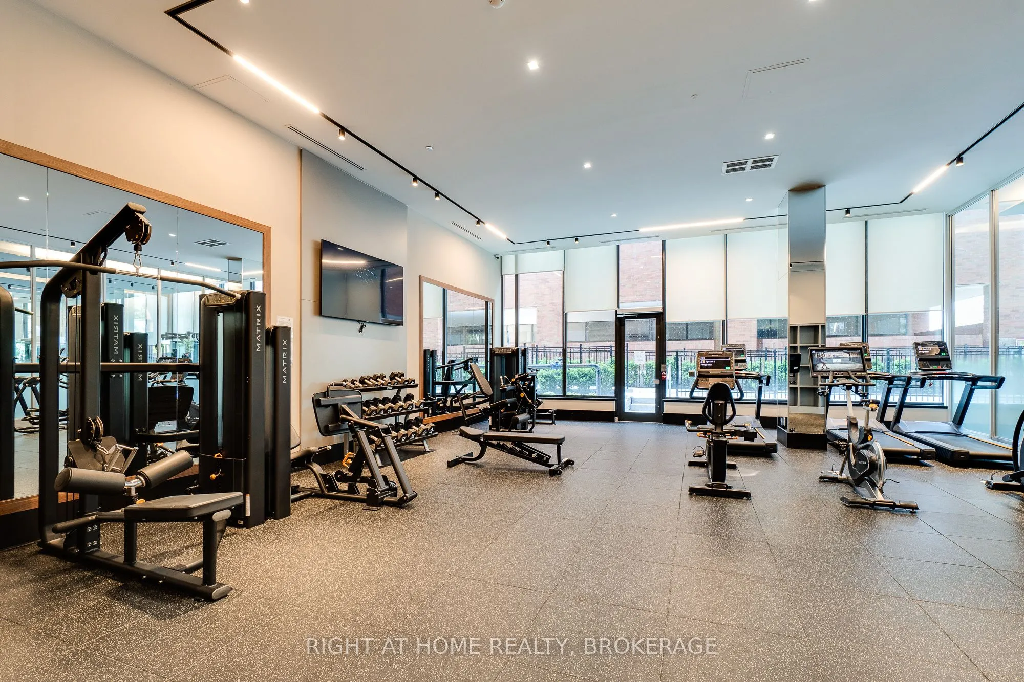 250 Lawrence Avenue W, #724