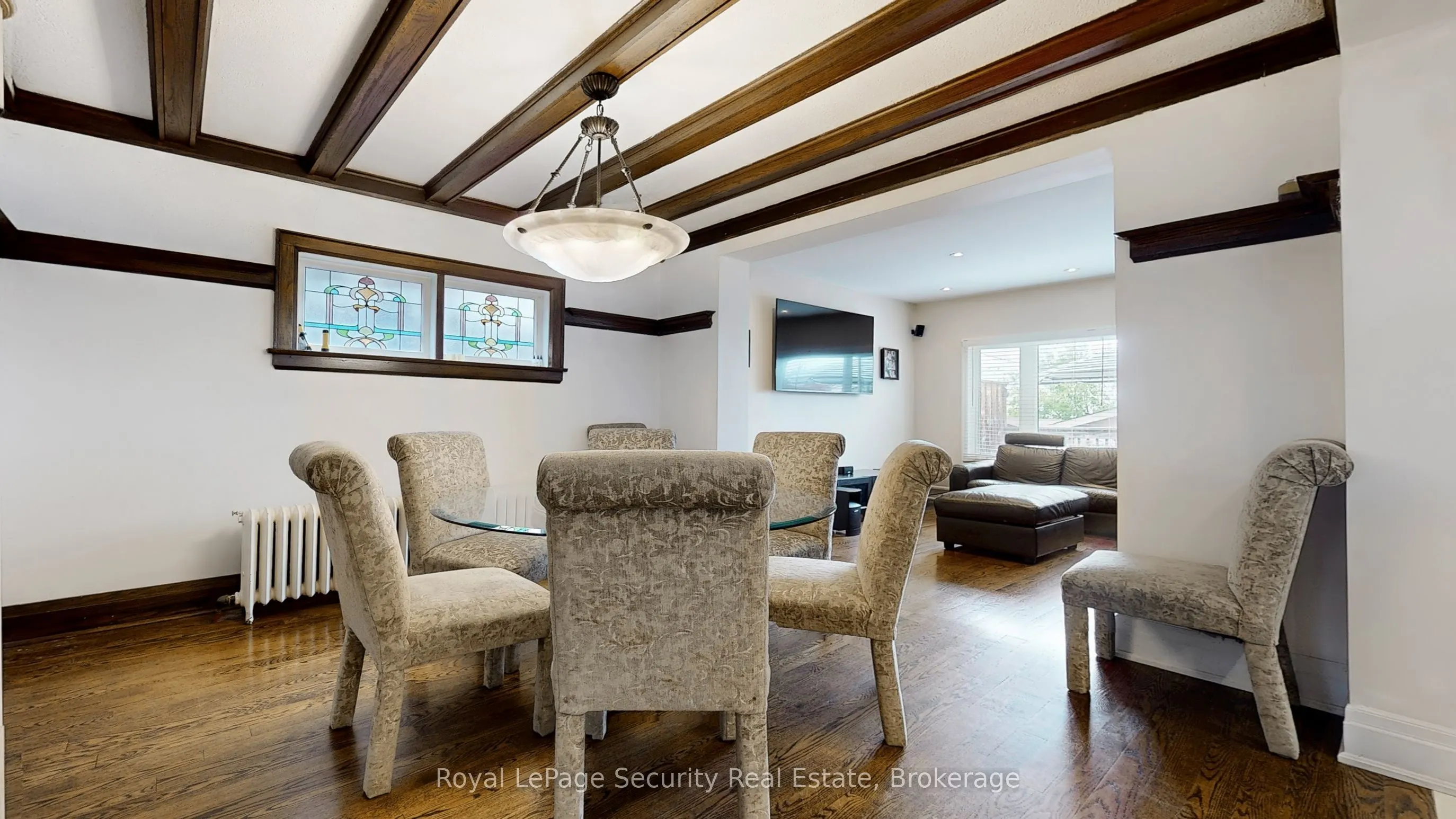 35 Regal Road