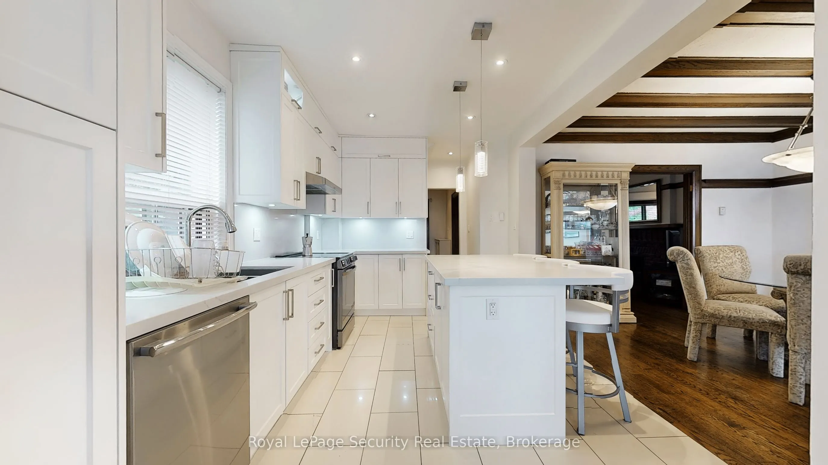 35 Regal Road