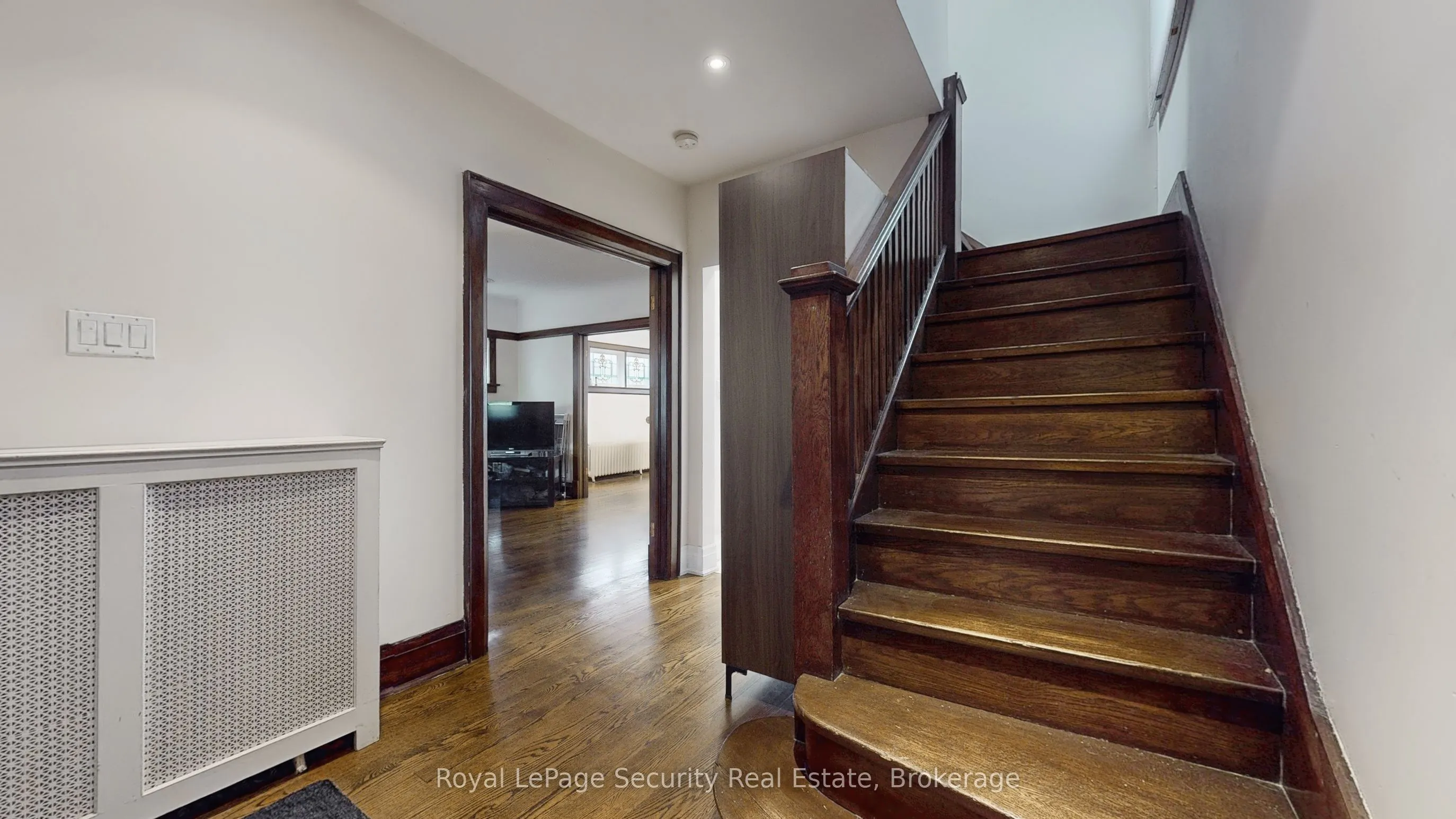 35 Regal Road