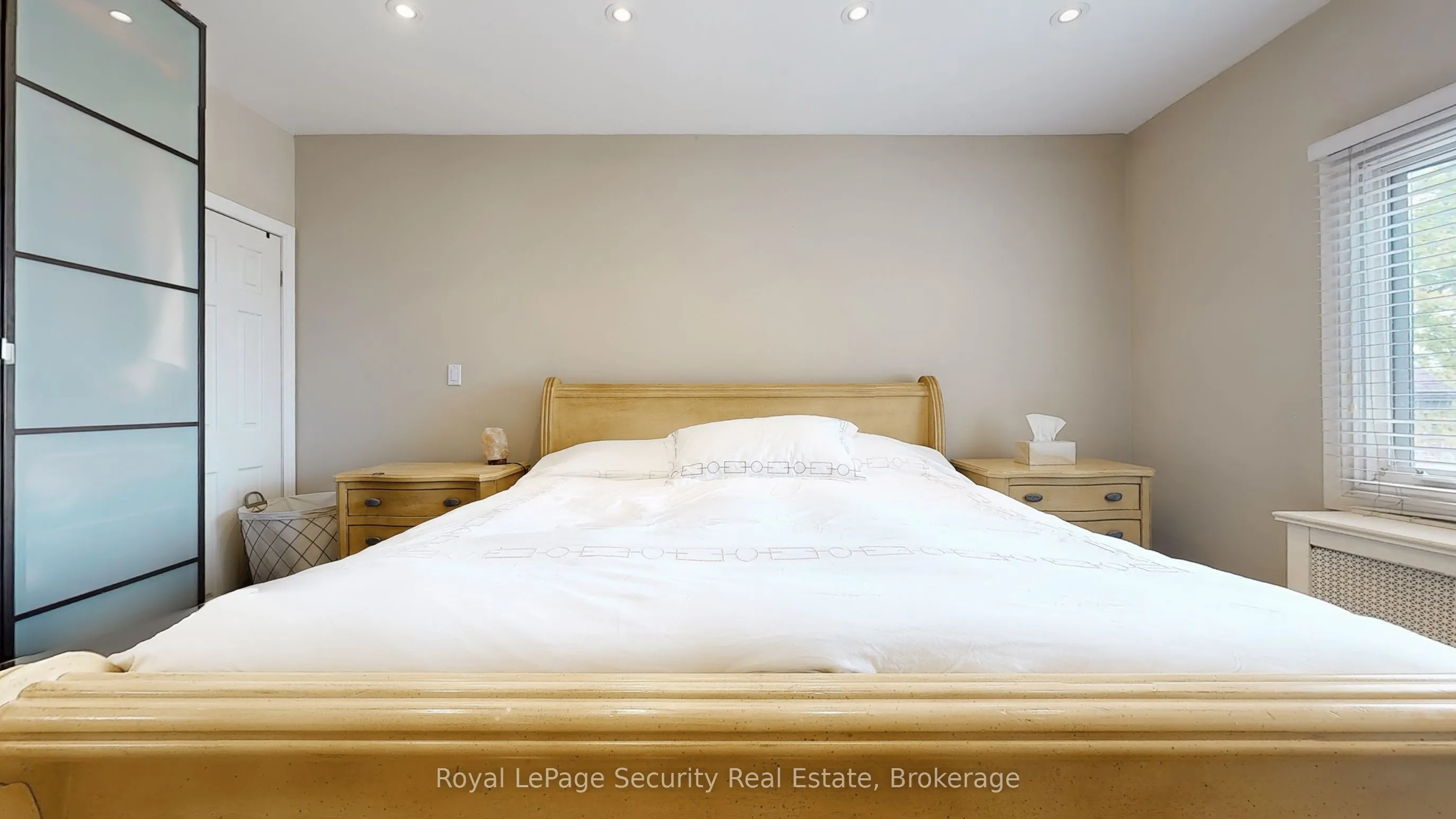 35 Regal Road