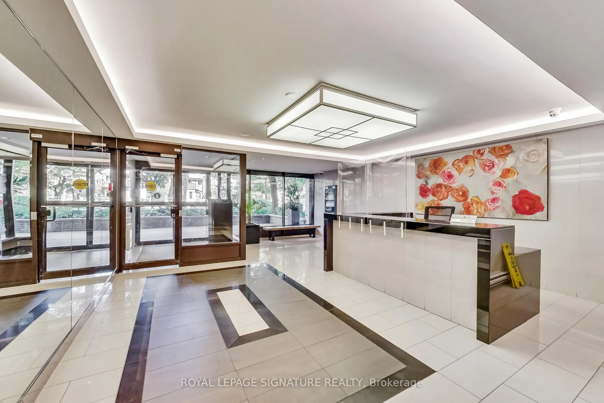 40 Homewood Avenue #807