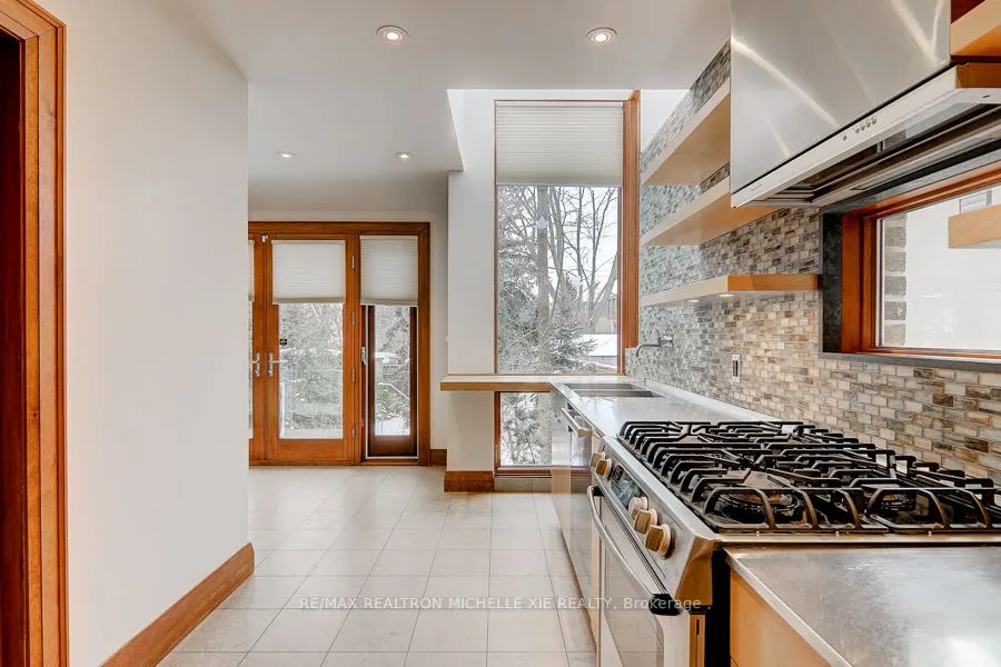 270 Greer Road