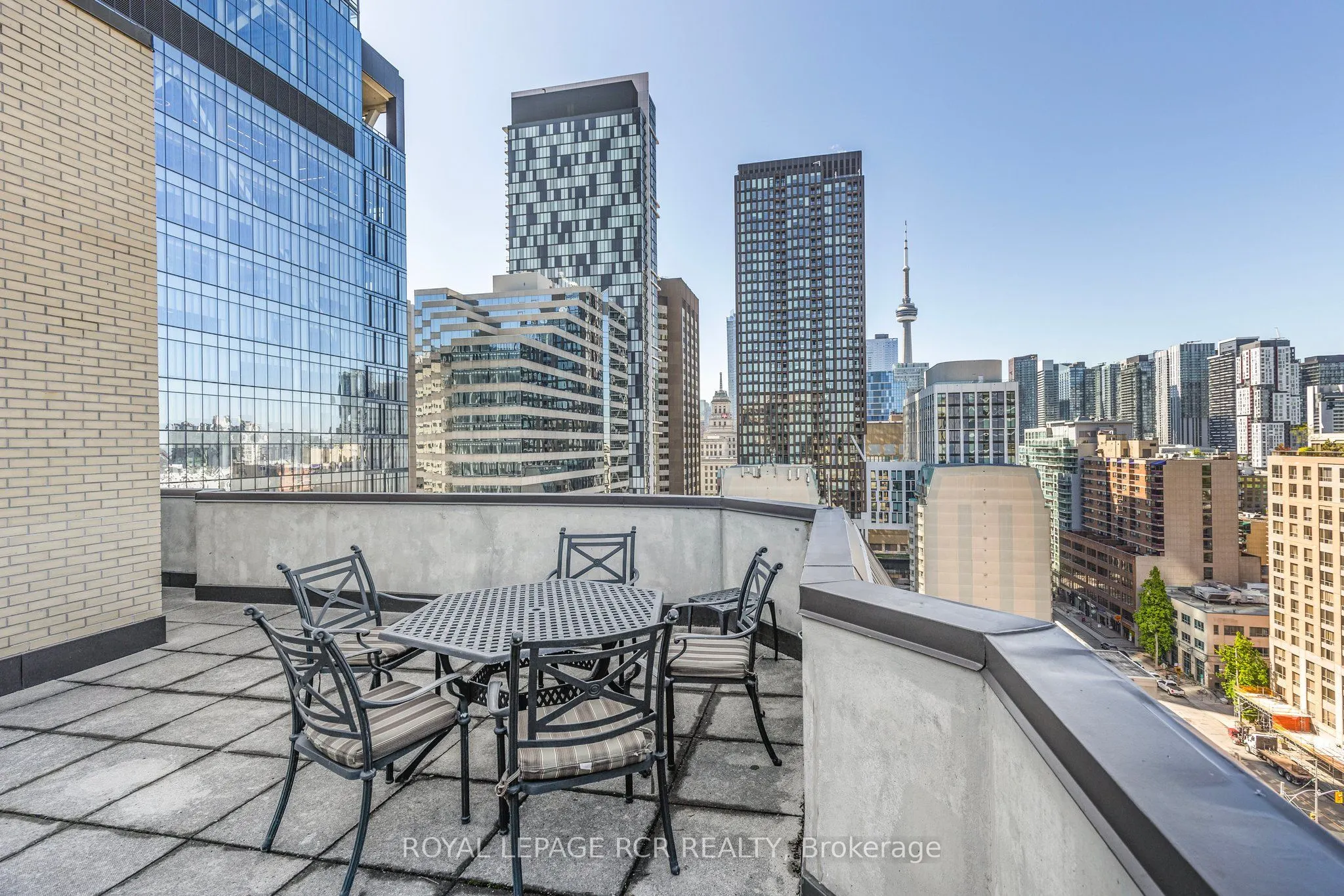 195 St Patrick Street, #603