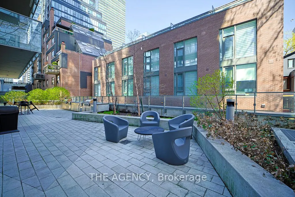50 Wellesley Street E #1109