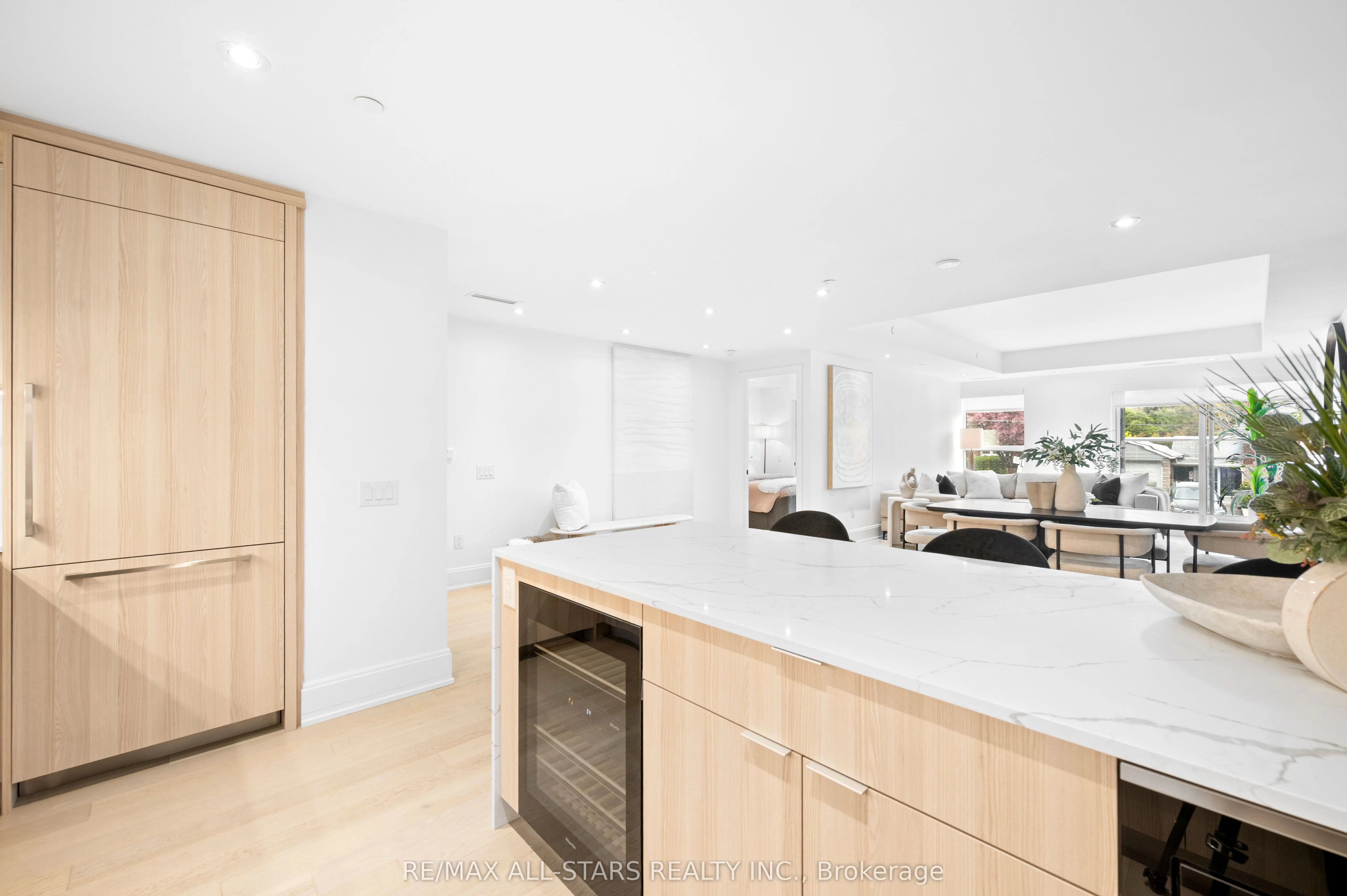 355 Bedford Park Avenue, #201