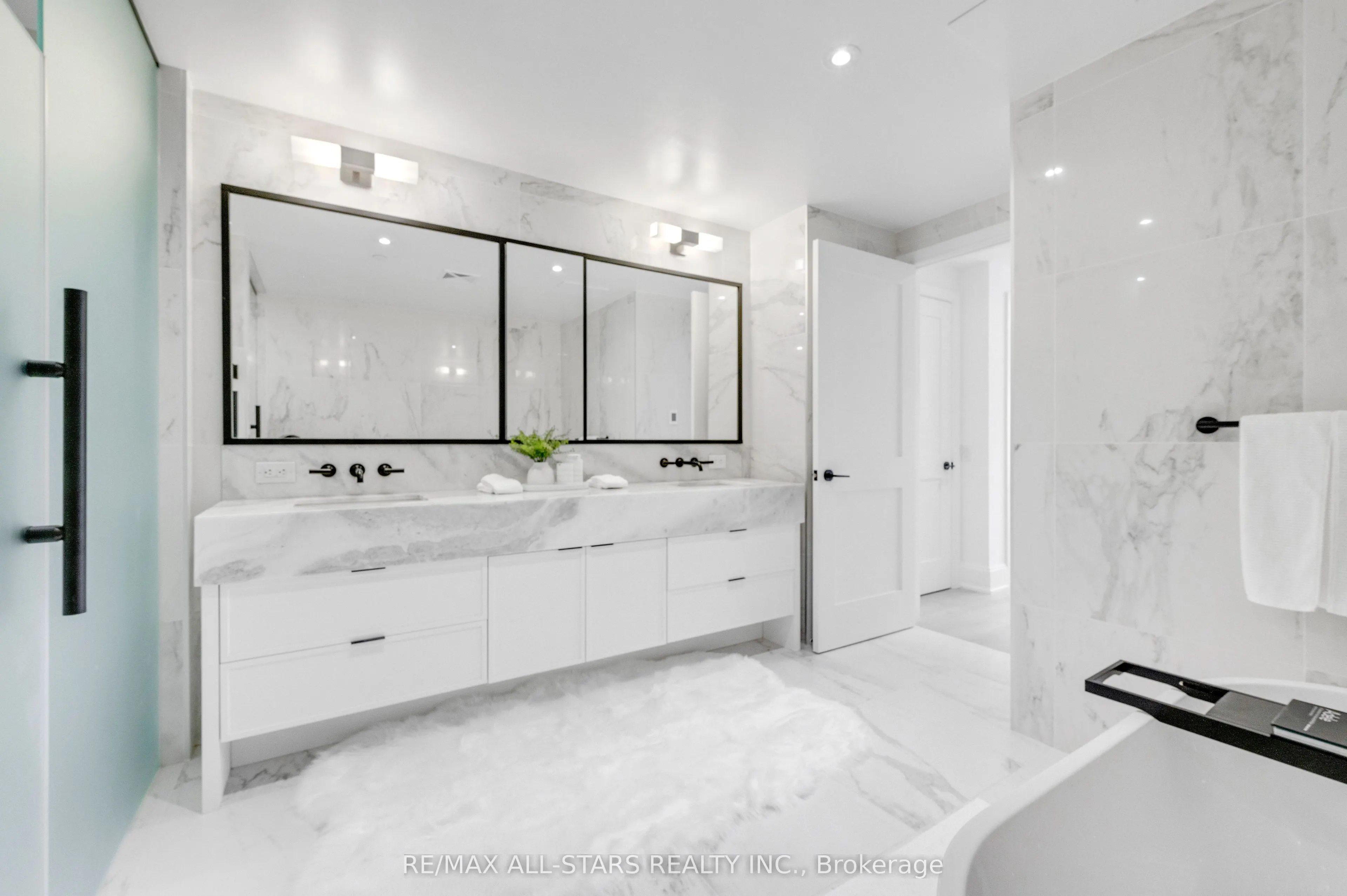 355 Bedford Park Avenue, #201