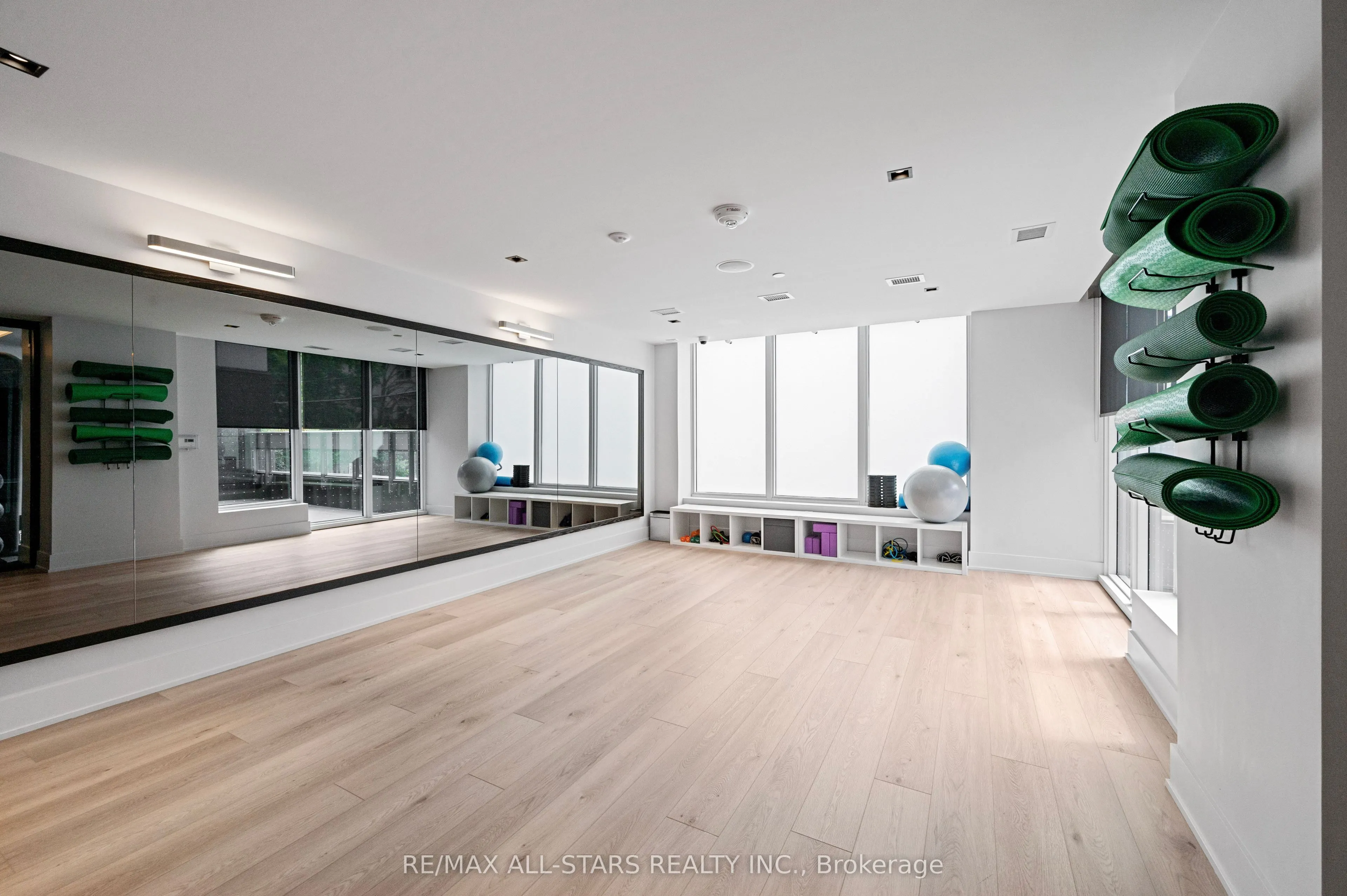 355 Bedford Park Avenue, #201