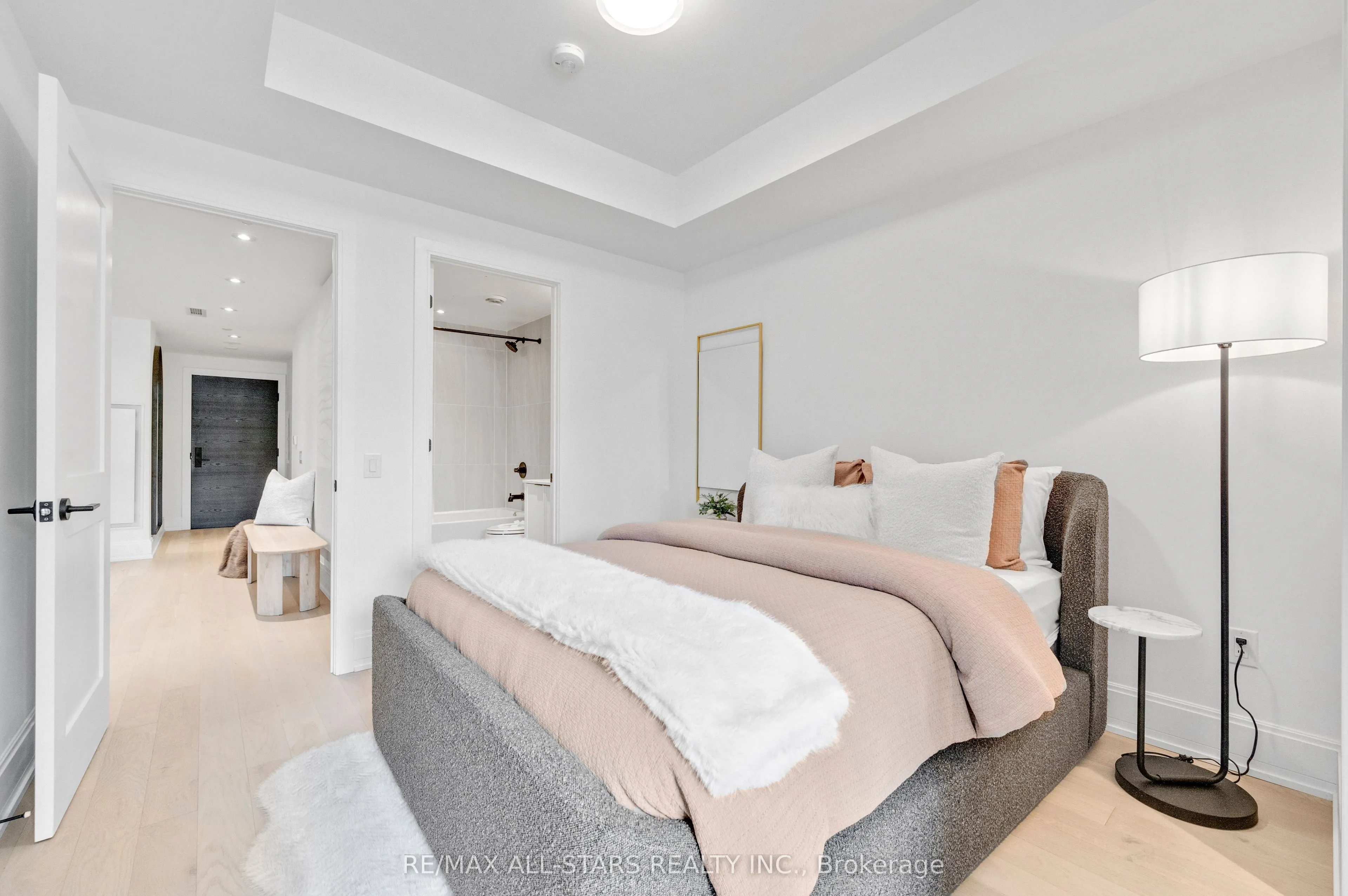 355 Bedford Park Avenue, #201