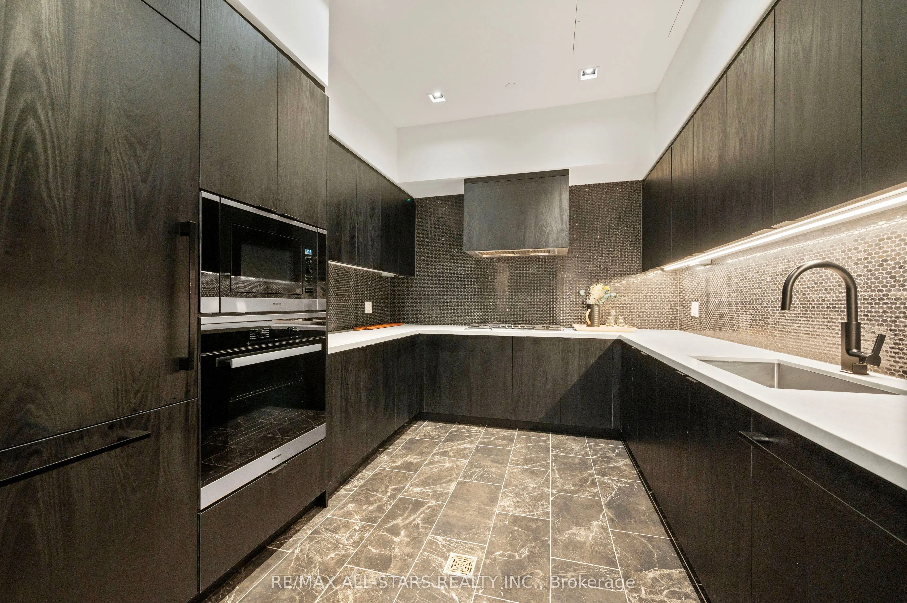 355 Bedford Park Avenue, #201