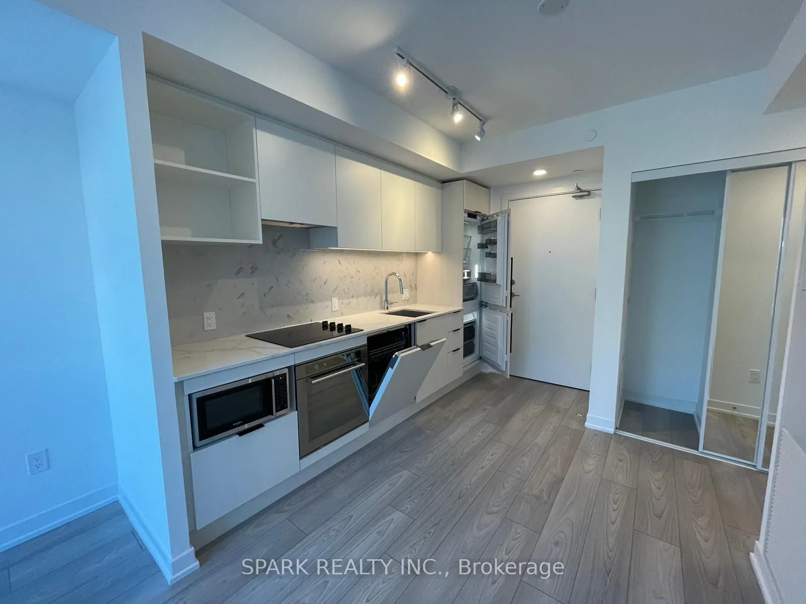 82 Dalhousie Street #2905